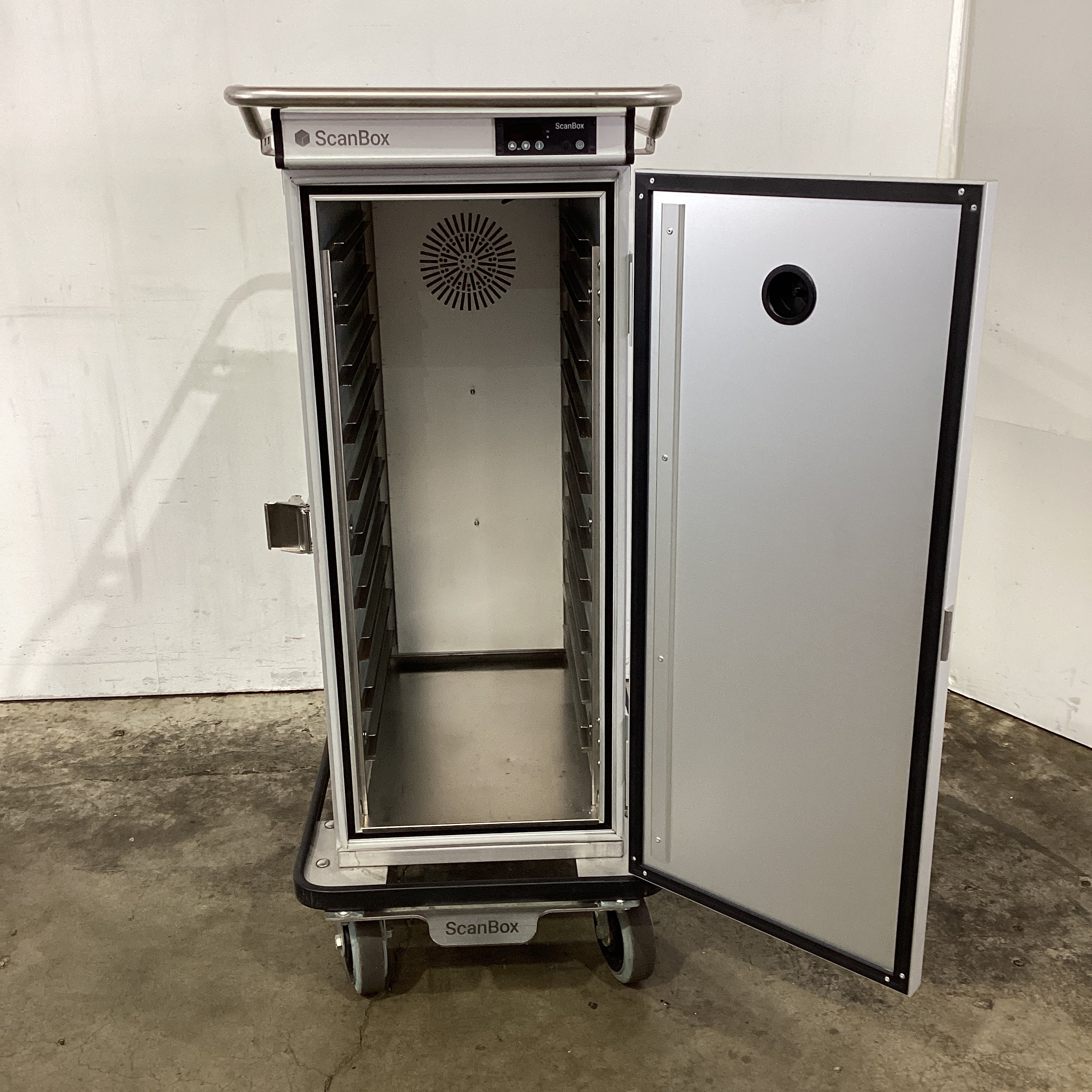 Scanbox Ergo Line H10 Heated Transport Box - 866031