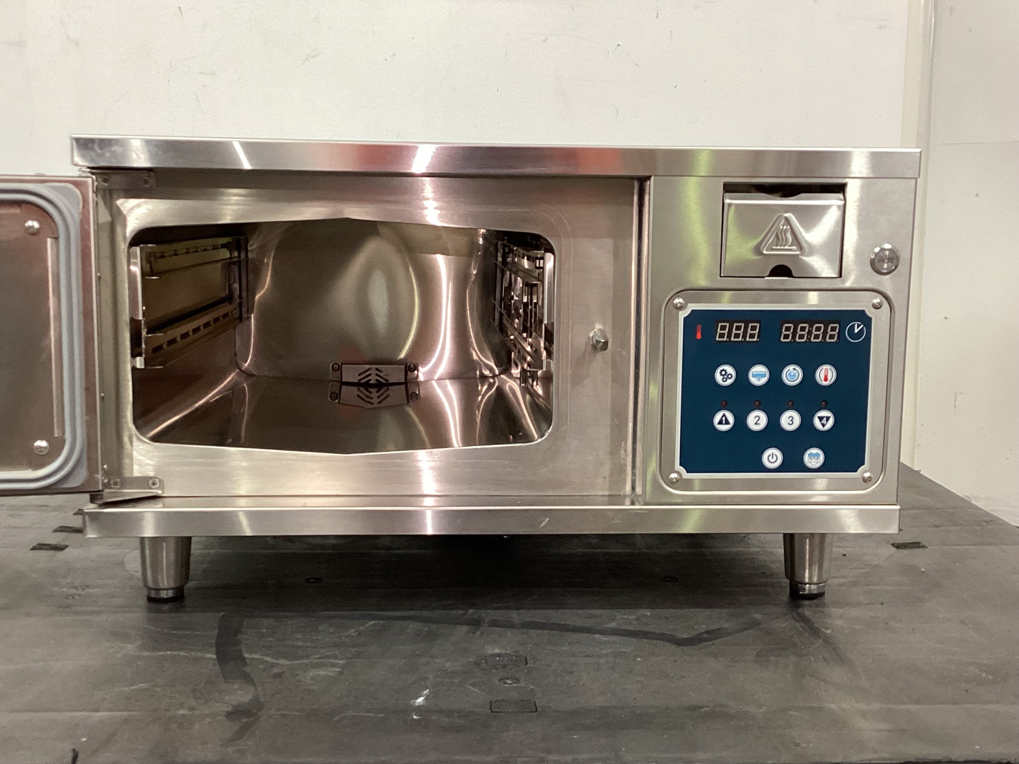 Benchstar NP-2SL Hyper Steamer - 866237