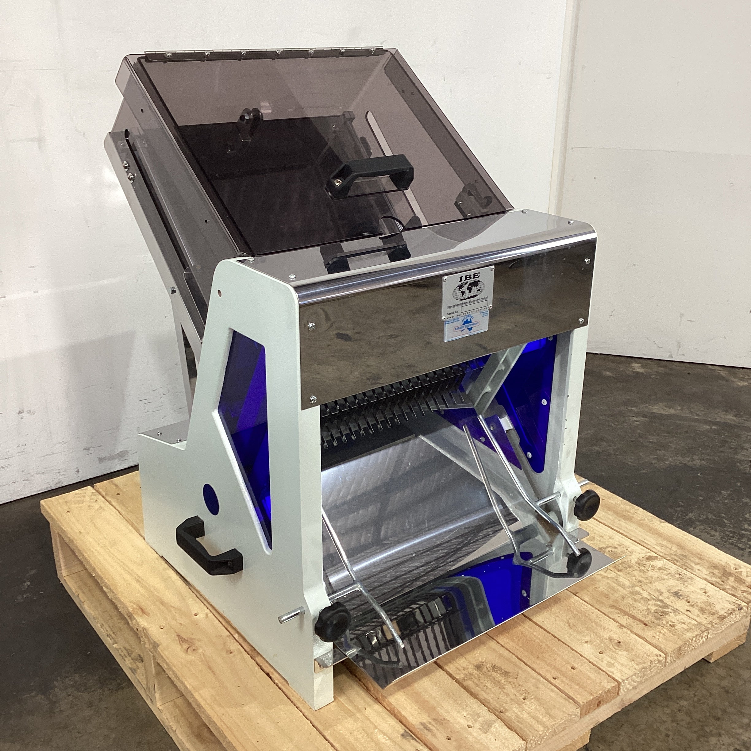 IBE BBS17 Bench Bread Slicer - 866553