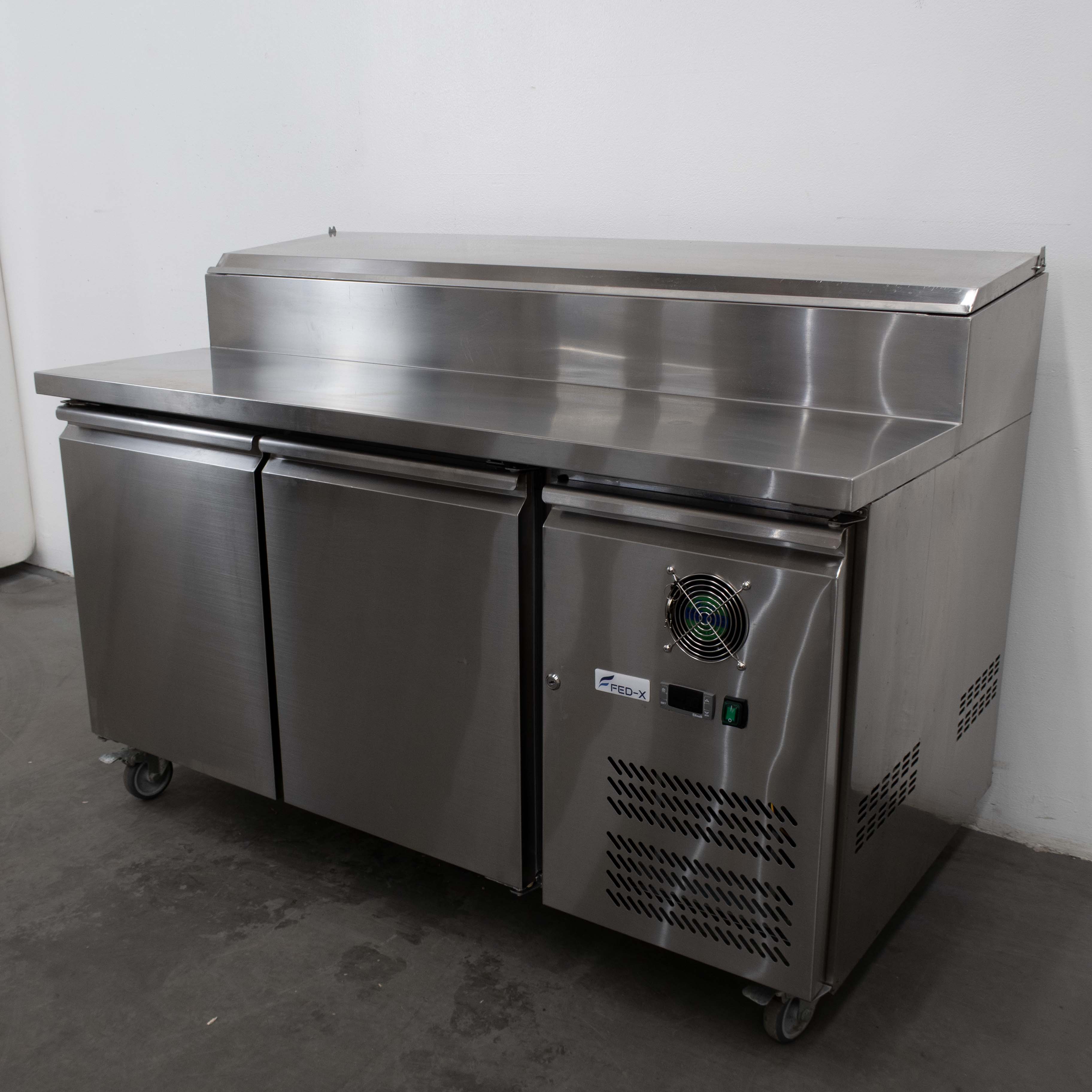 FED-X XSS8C15S2V Sandwich Prep Bench - 867683