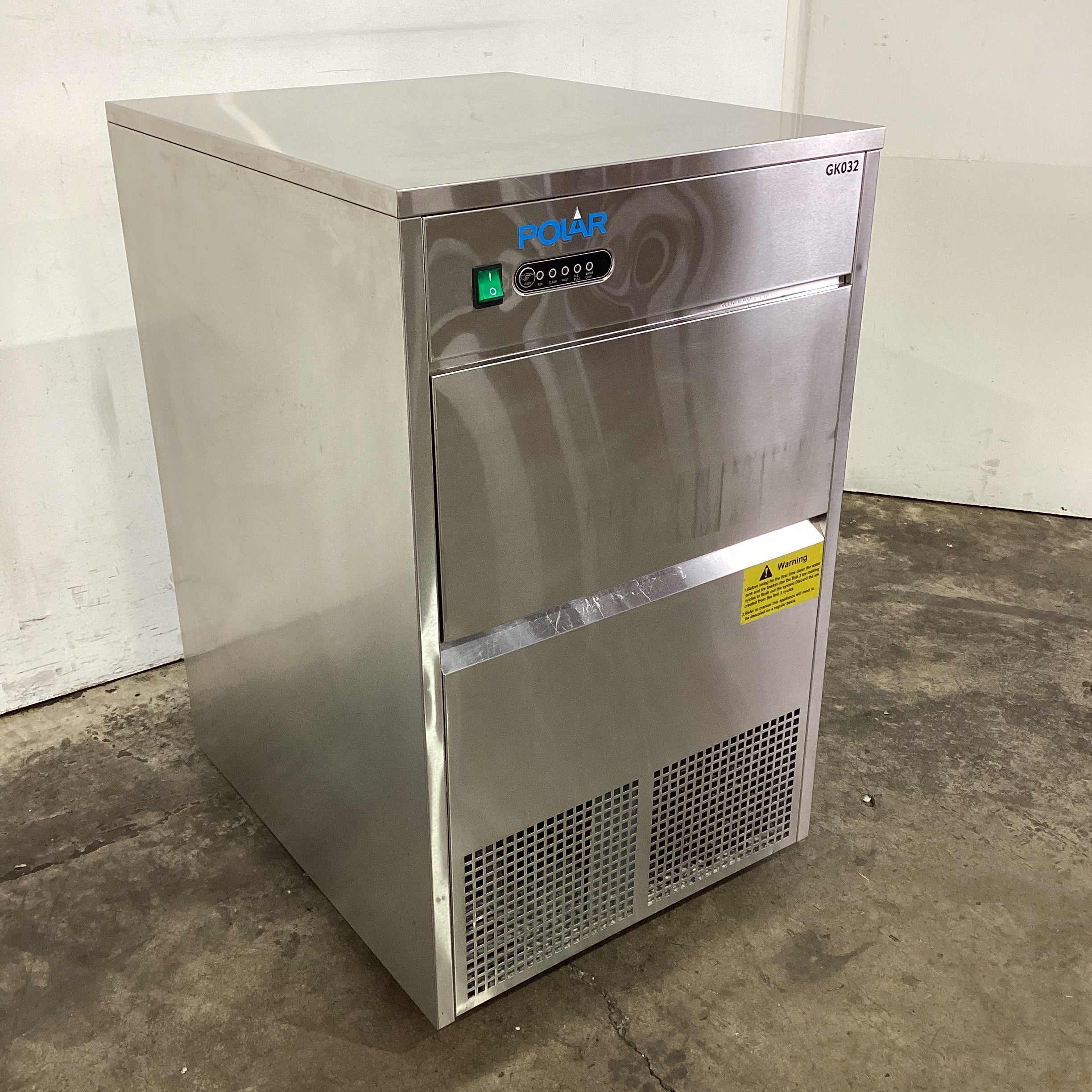 Polar G-Series GK032-A Ice Machine - 868805