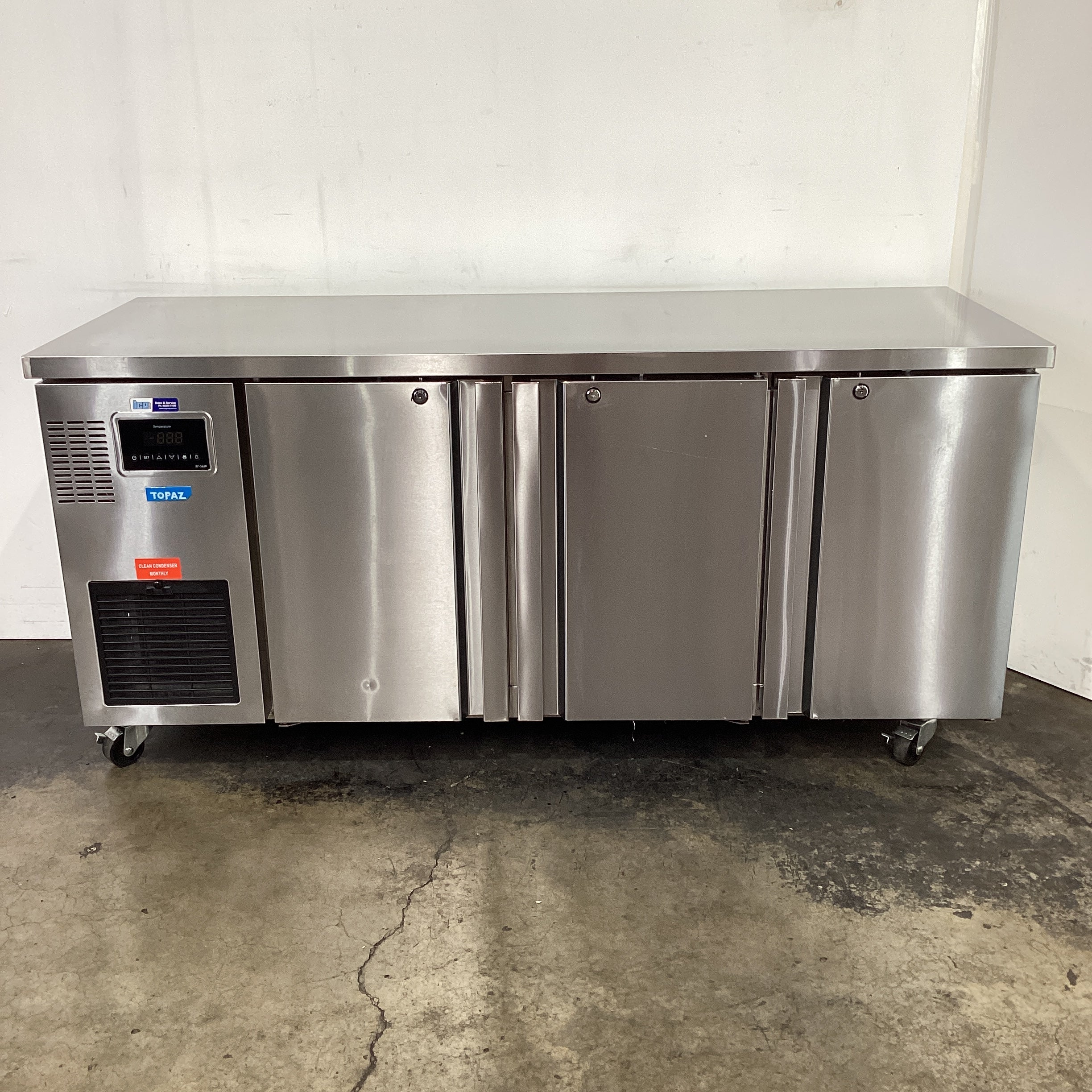 Williams HTU3SS Undercounter Fridge - 869090