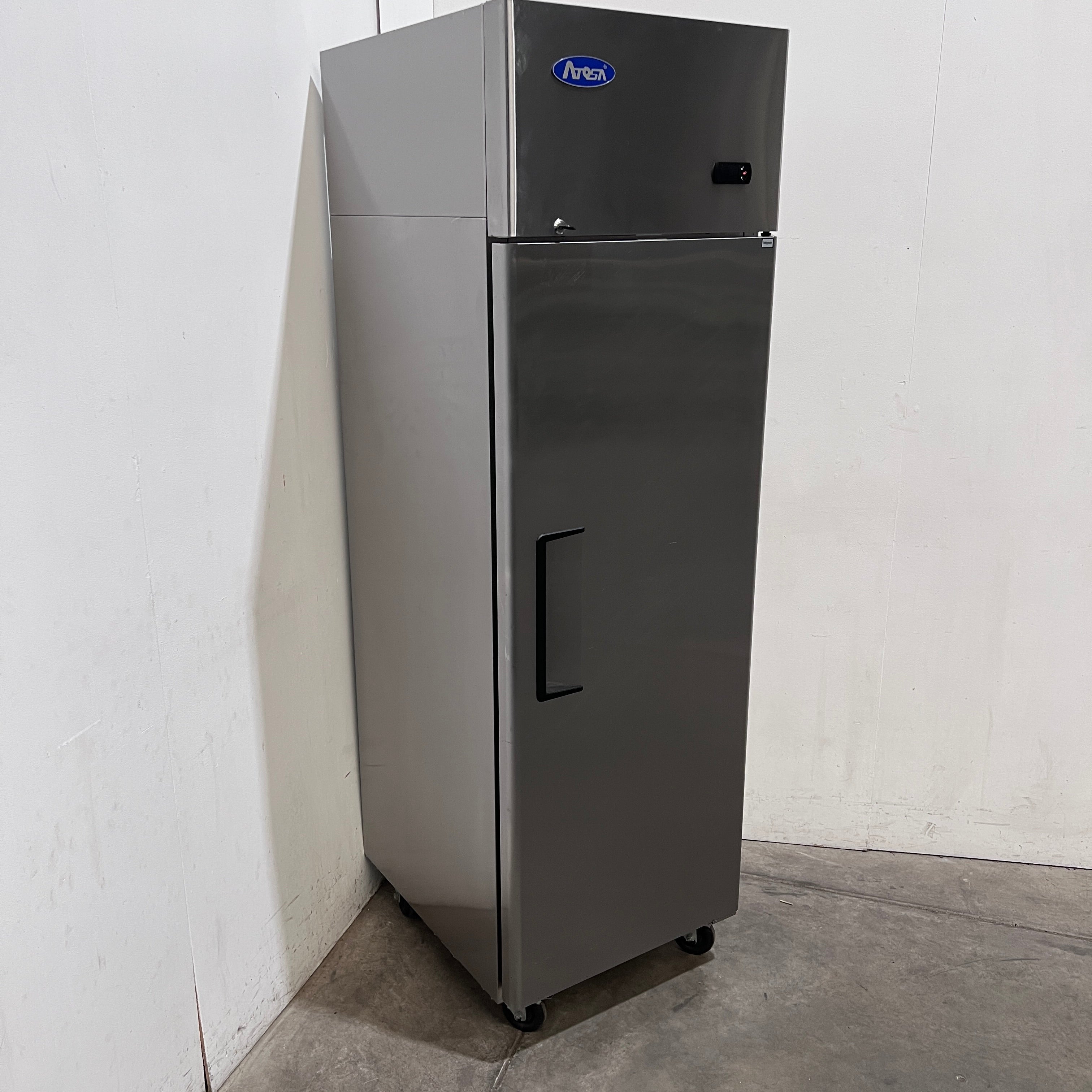 Atosa YBF9206 Upright Fridge - 869219