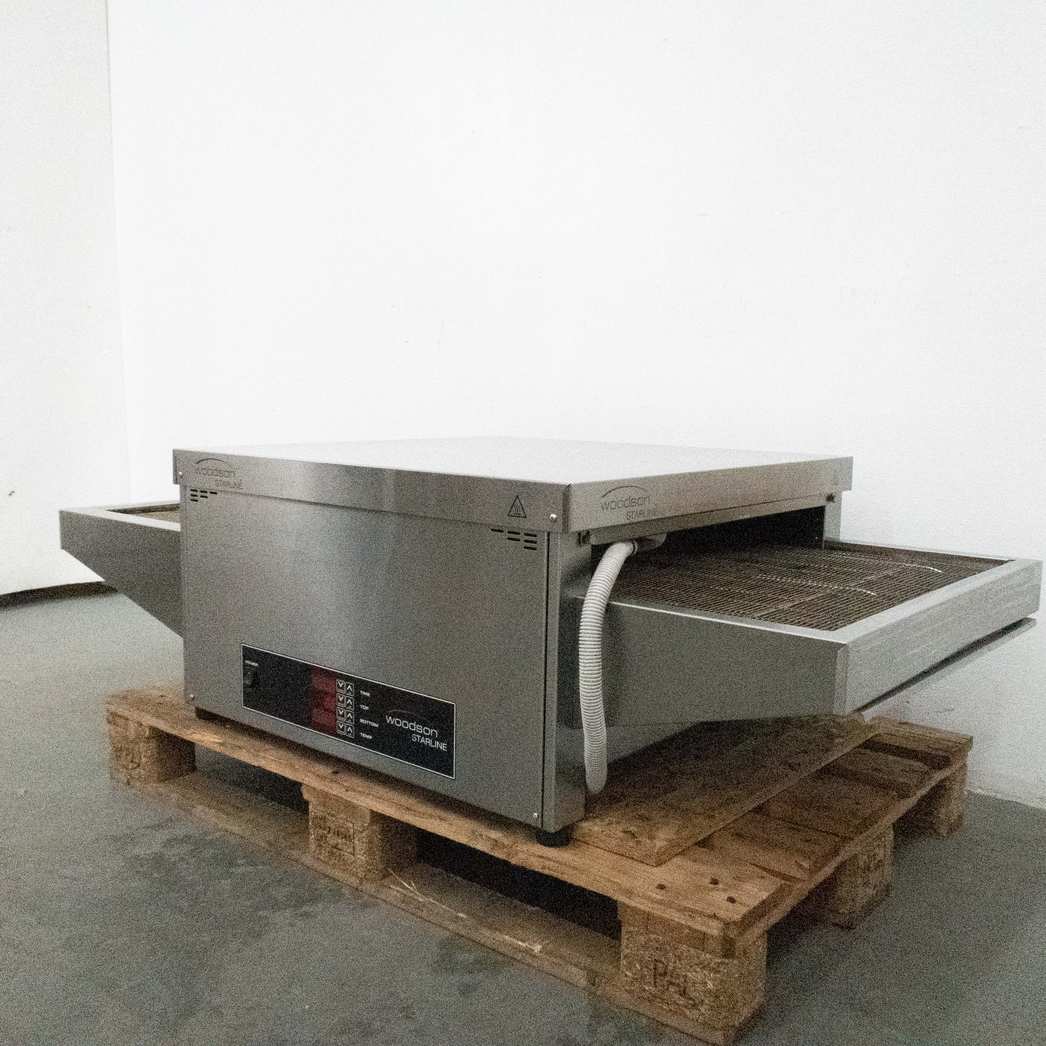 Woodson W.CVP.C.24E Conveyor Oven - 869272