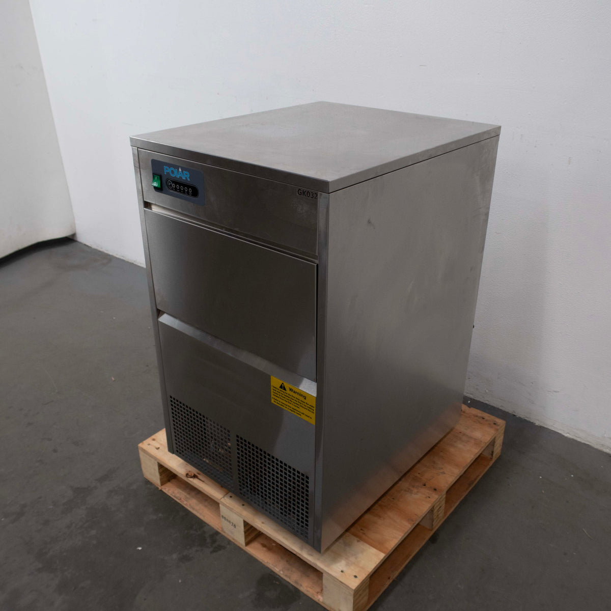 Polar GK031-A Ice Machine - 869412