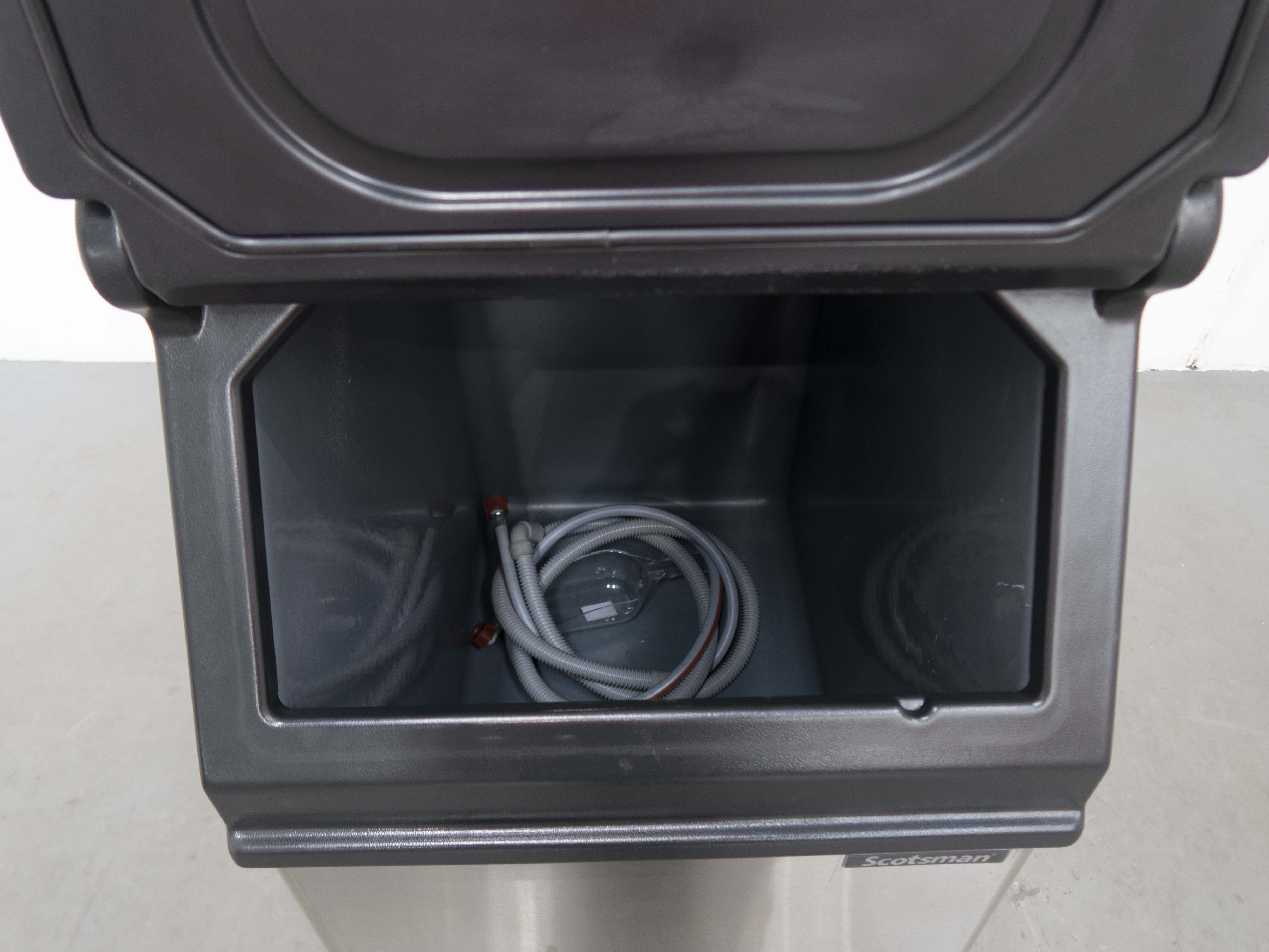 Scotsman MFN-S-46-ASOX Ice Machine - 870046