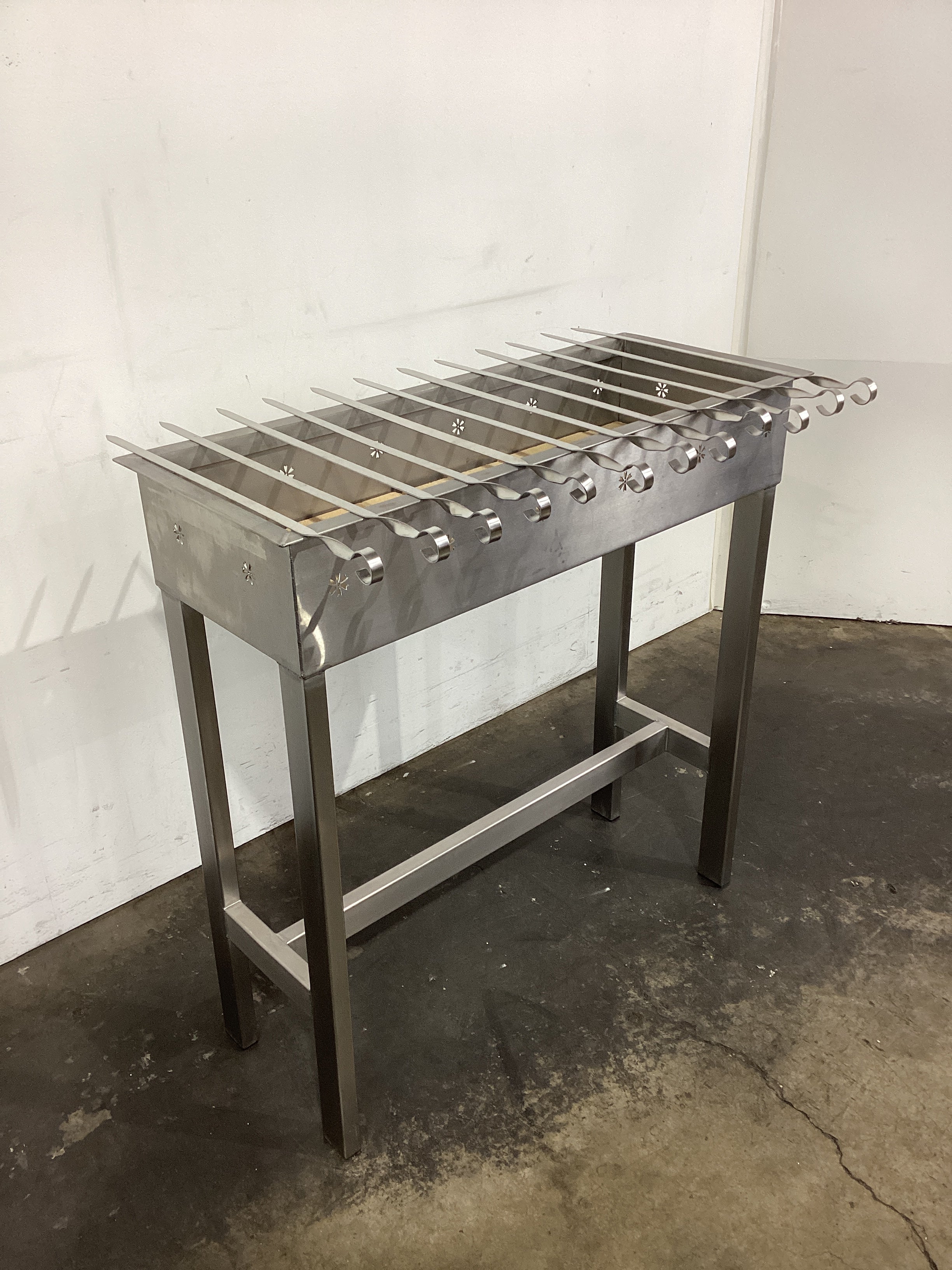 Semak SCG12 Charcoal Grill - 870388