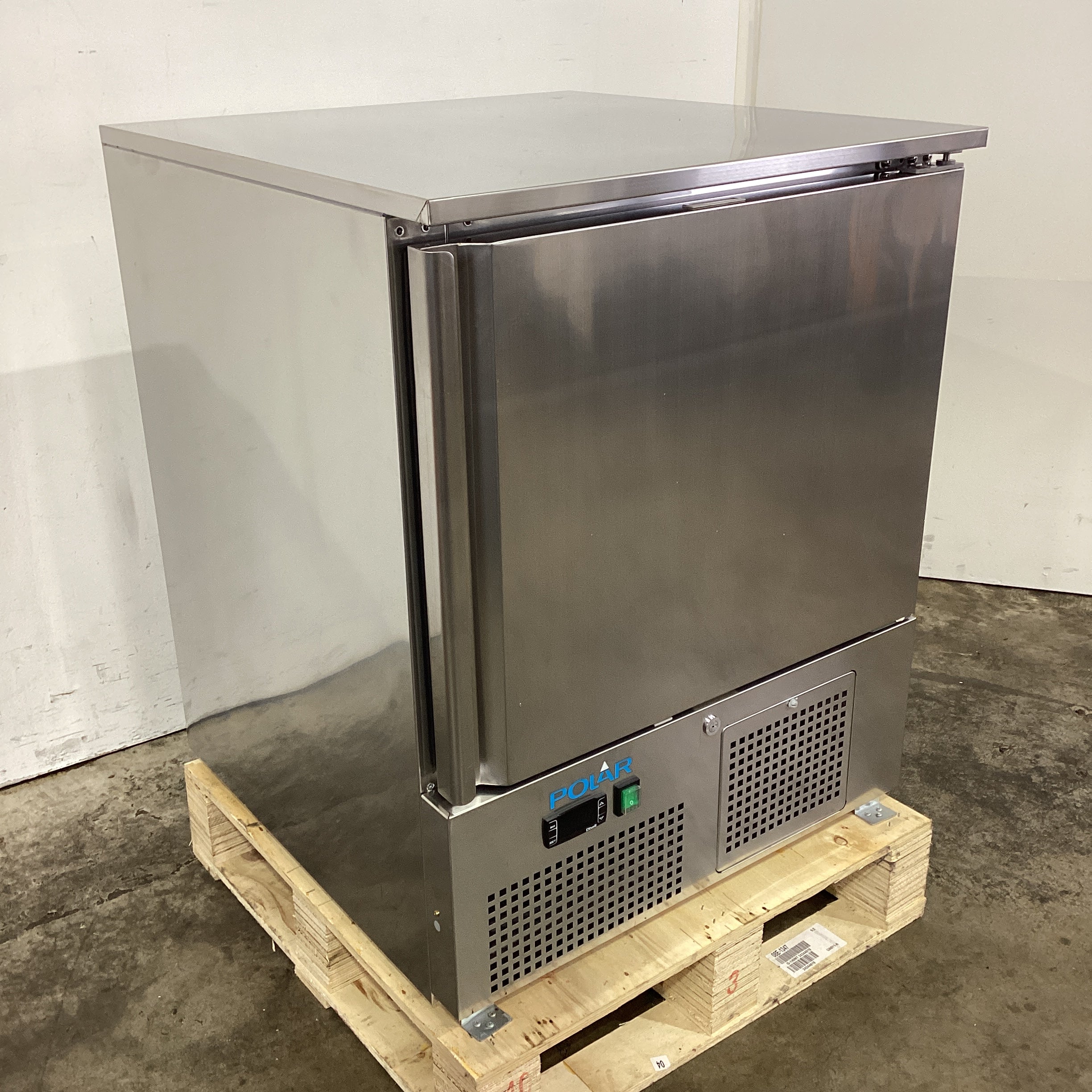 Polar UA011-A Undercounter Freezer - 870620