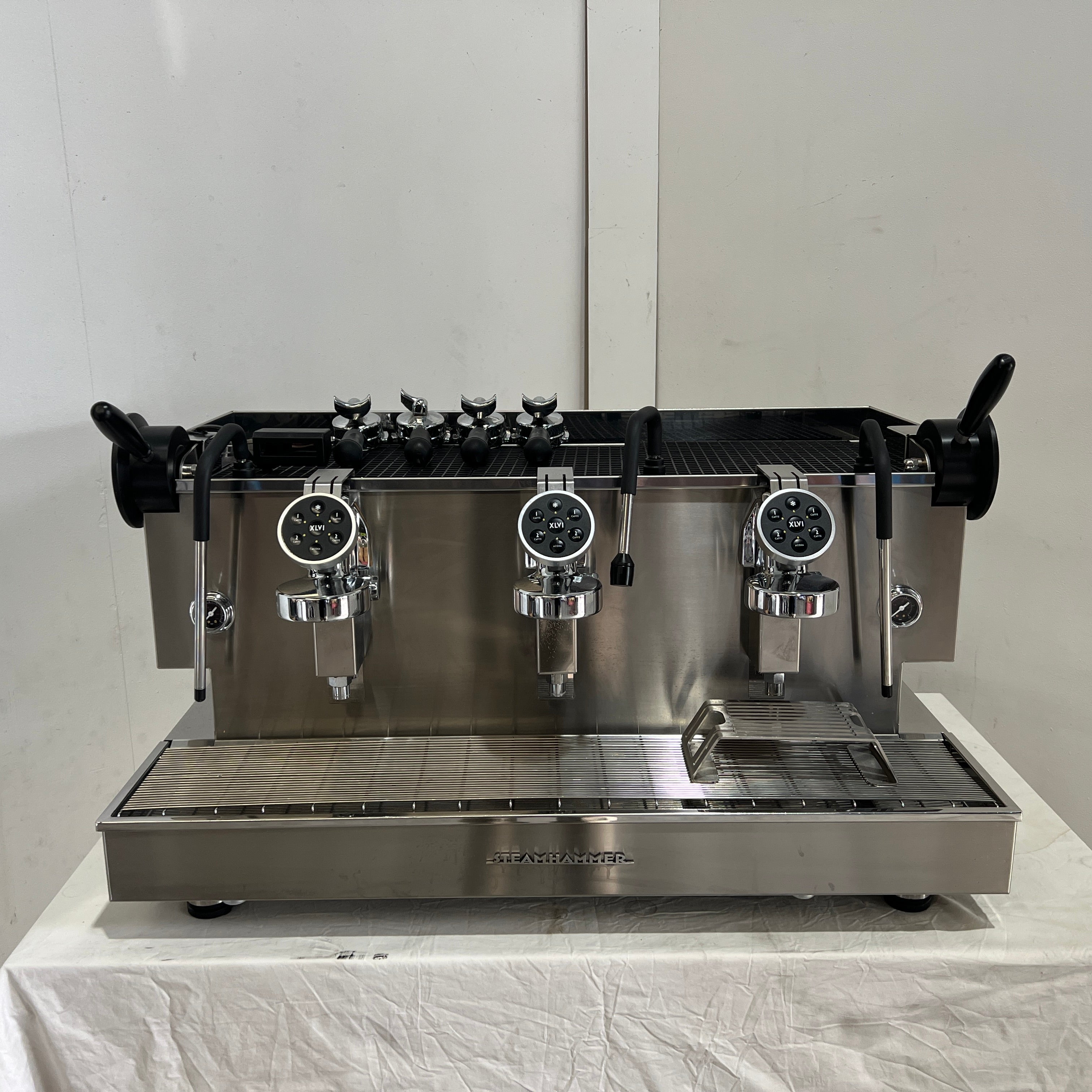 XLVI Steamhammer 3 Group Elettronica P+L Coffee Machine - 870709