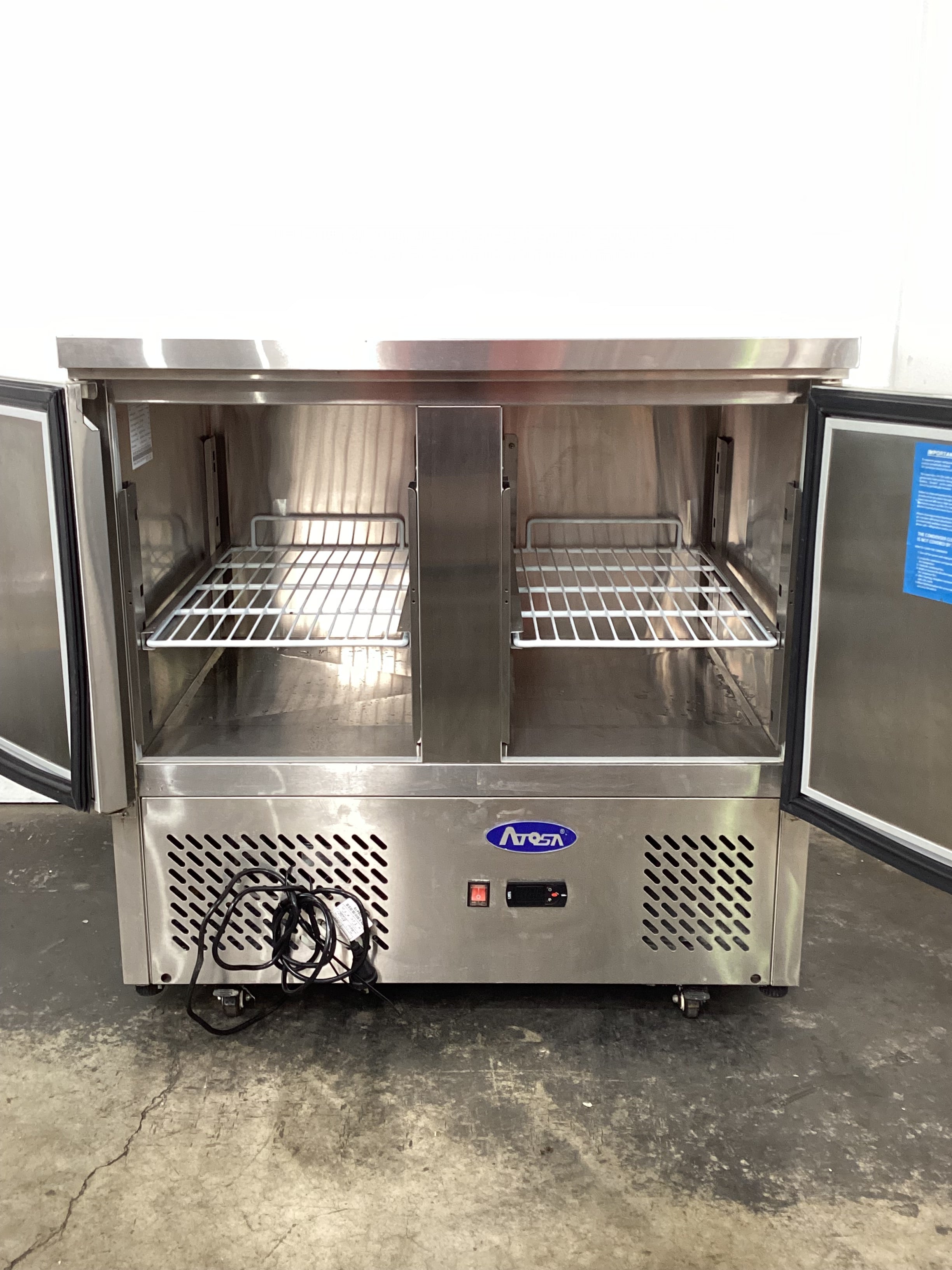 Atosa ESL3801 Sandwich Prep Fridge - 872627