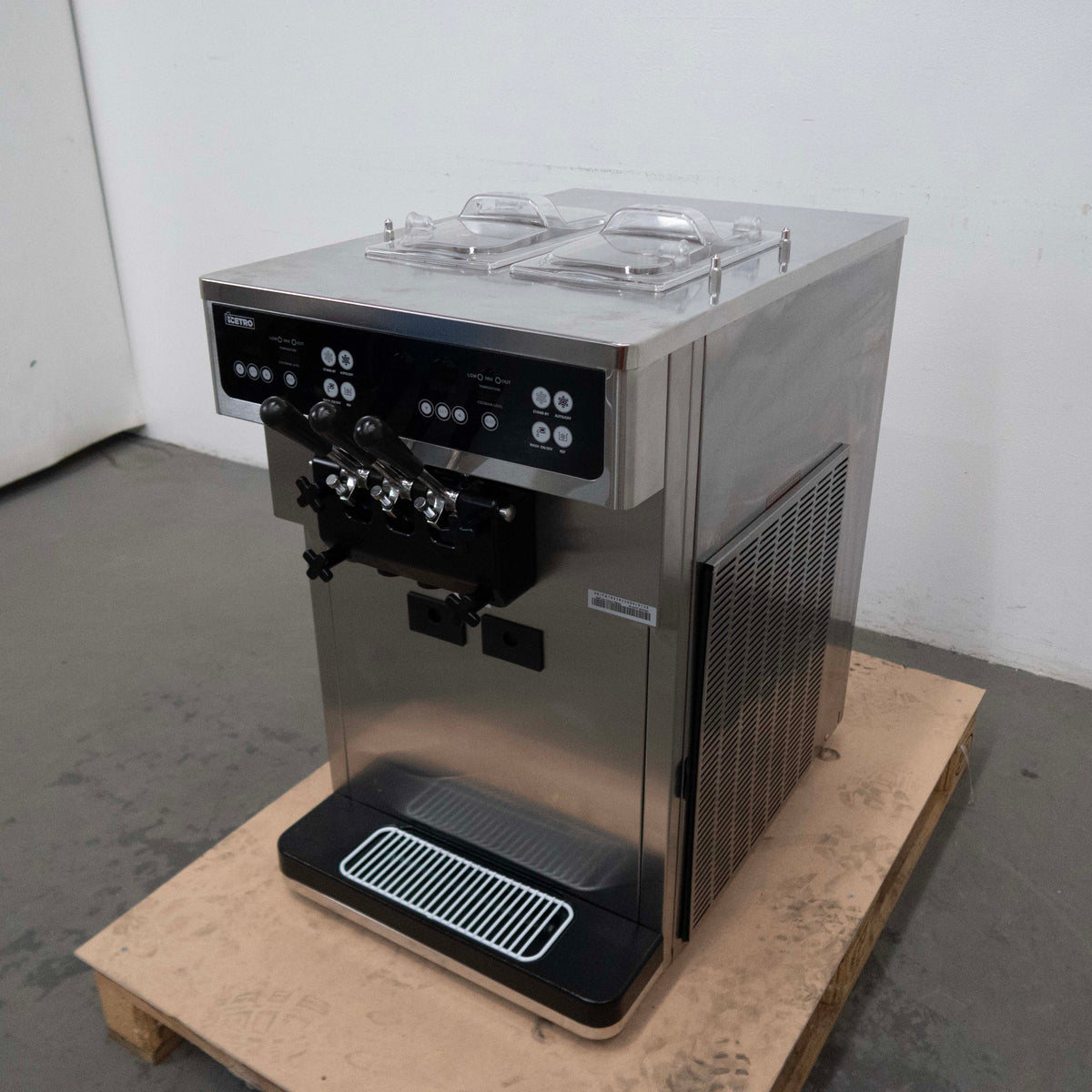 Icetro ISI-163TT Countertop Soft Serve Machine - 872920