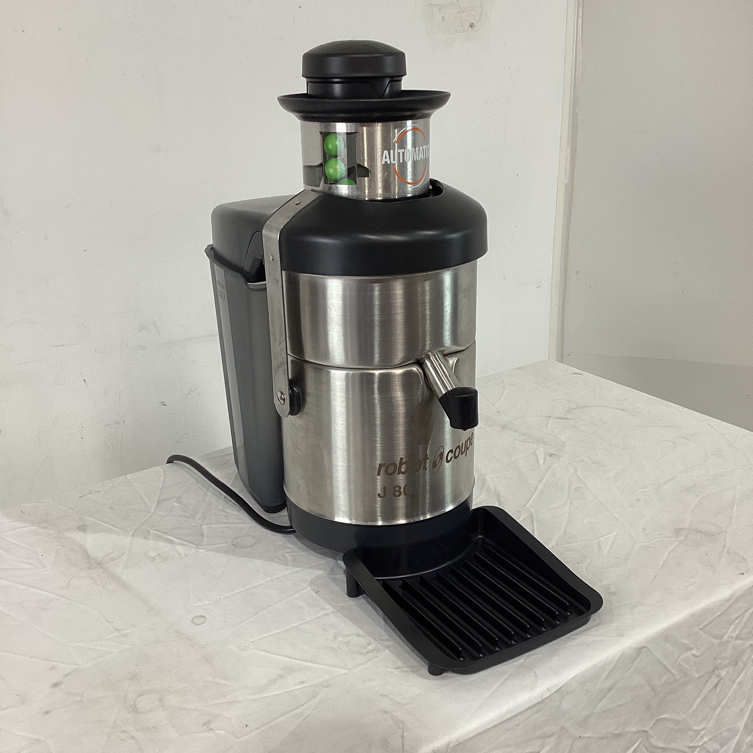 Robot Coupe J80 Automatic Juice Extractor - 874710