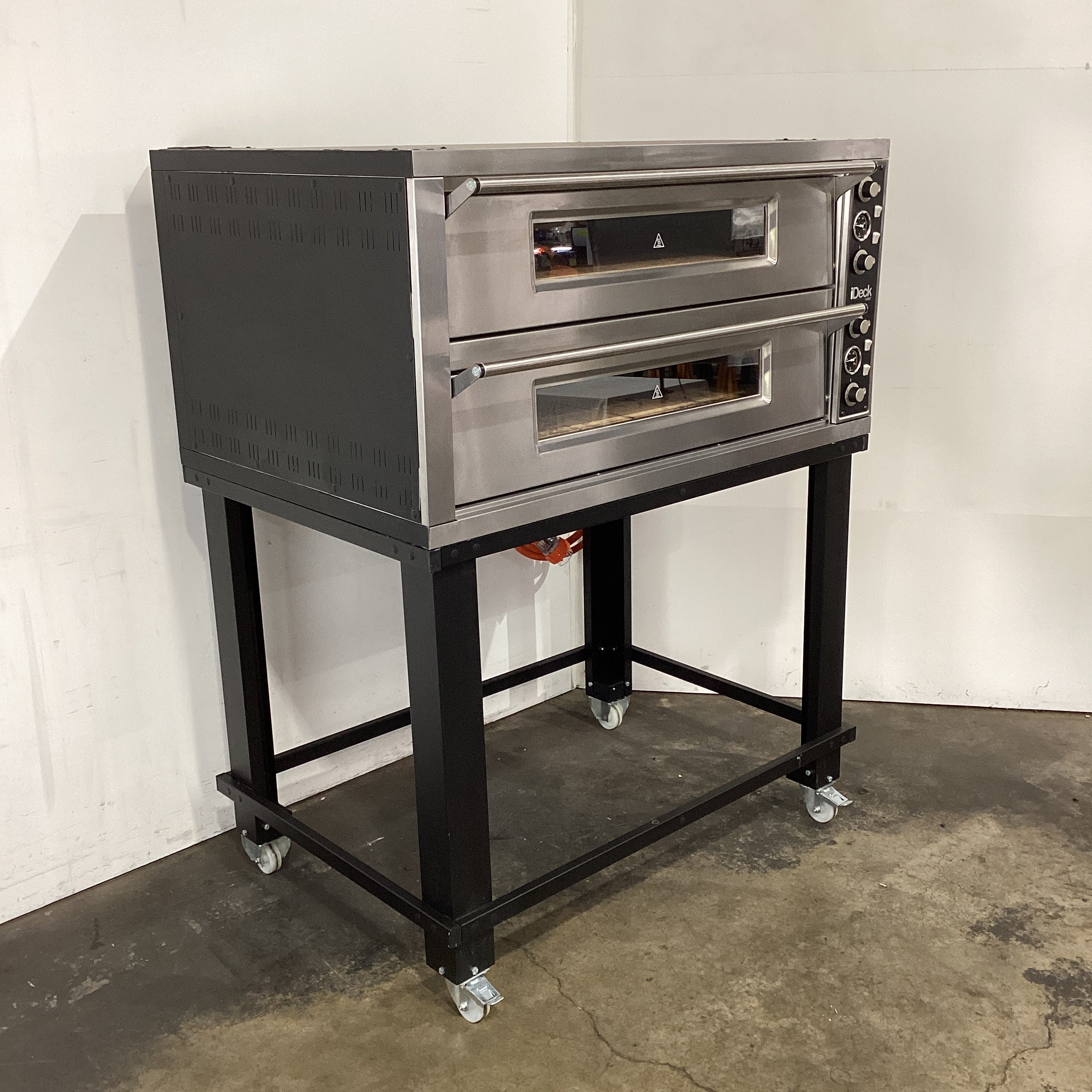 Moretti Forni iDeck PD105.65 Pizza Oven + Stand - 874721