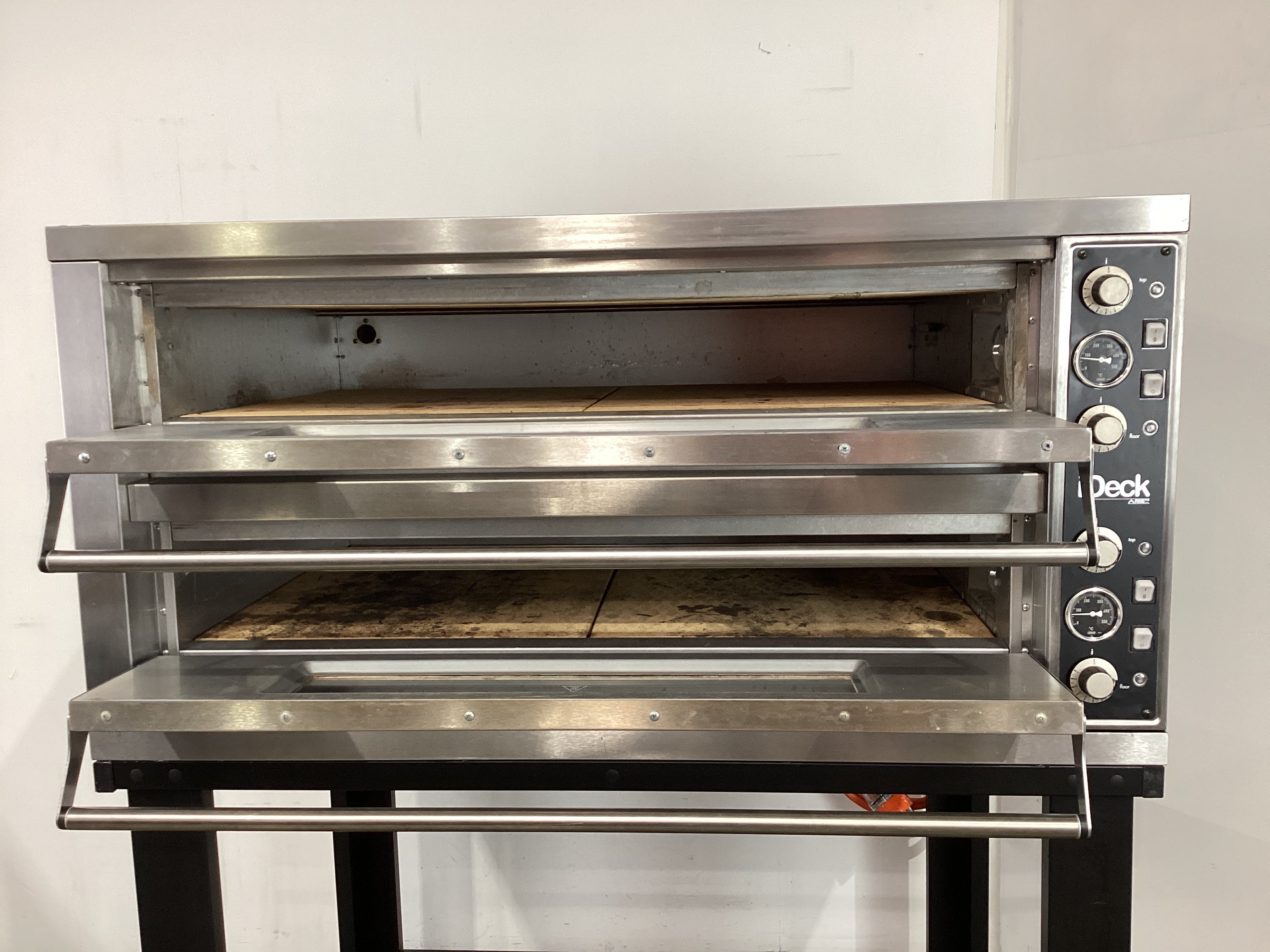Moretti Forni iDeck PD105.65 Pizza Oven + Stand - 874721