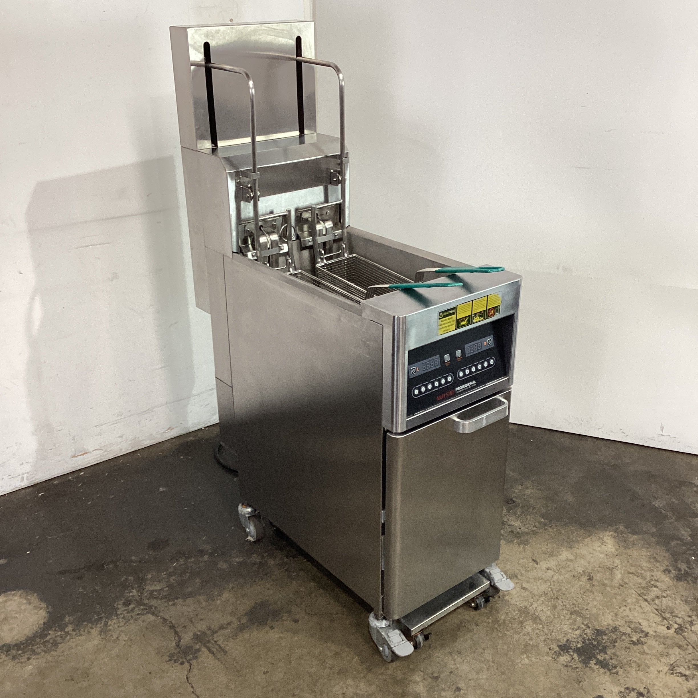 Wise AWEL-1LF Standing Fryer - 875020