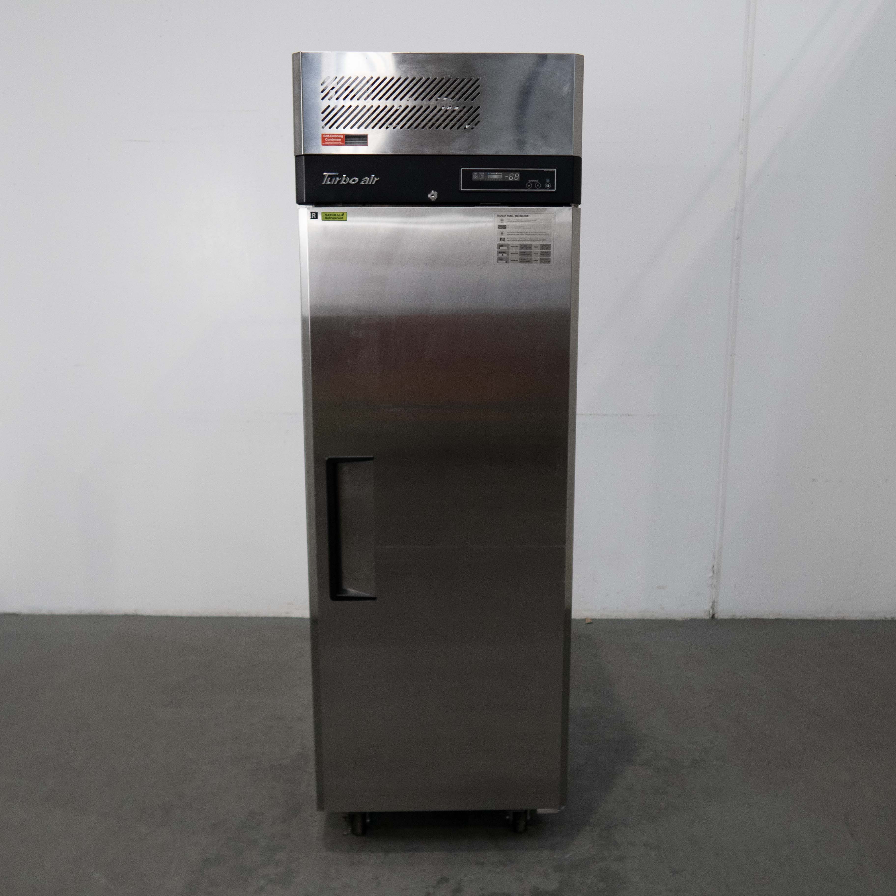 Turbo Air KR25-1 Upright Fridge - 875152