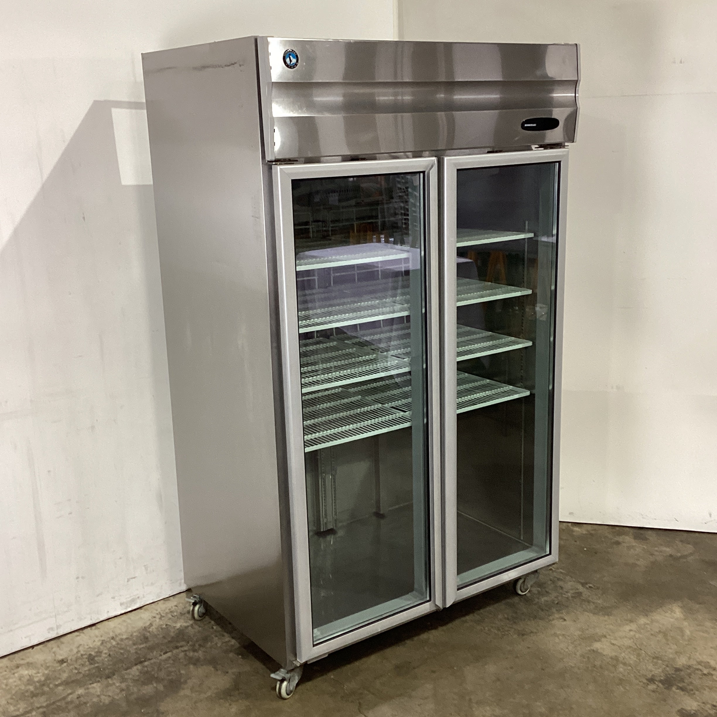 Hoshizaki HRWE127LS4-LG Upright Fridge - 875314