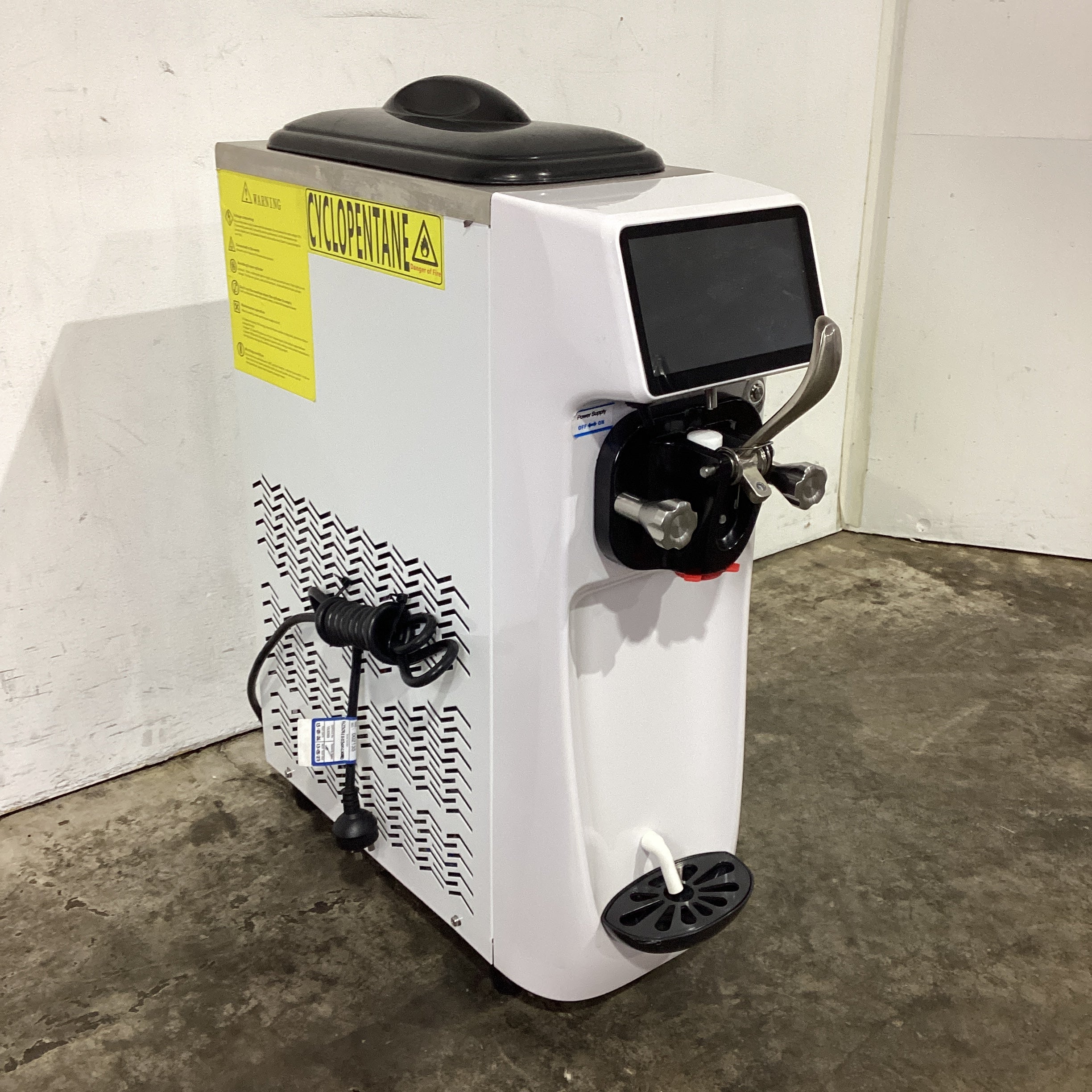 Mama Mia ST16RELW Ice Cream Machine - 875789