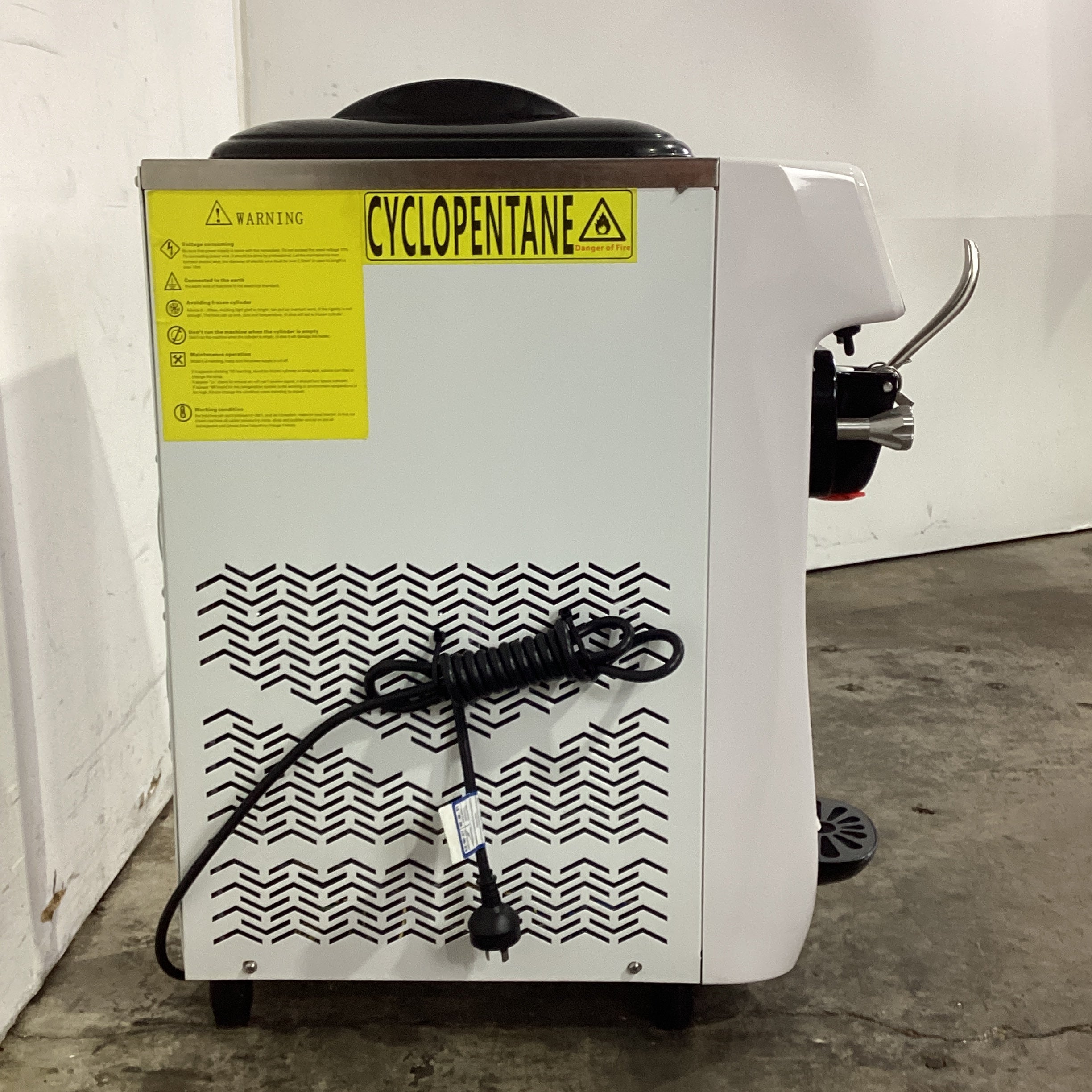 Mama Mia ST16RELW Ice Cream Machine - 875789
