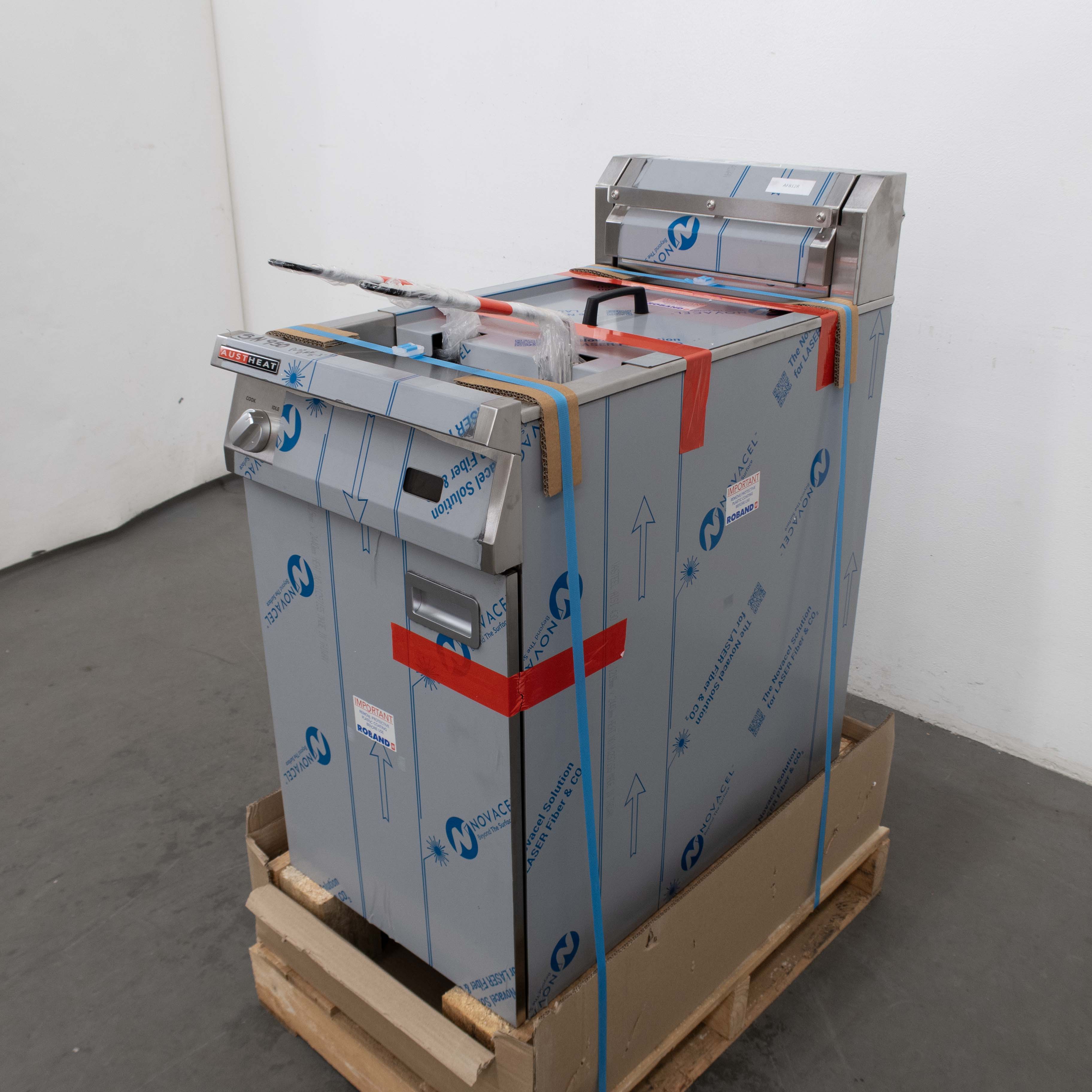 Roband AF812R Fryer - 875899