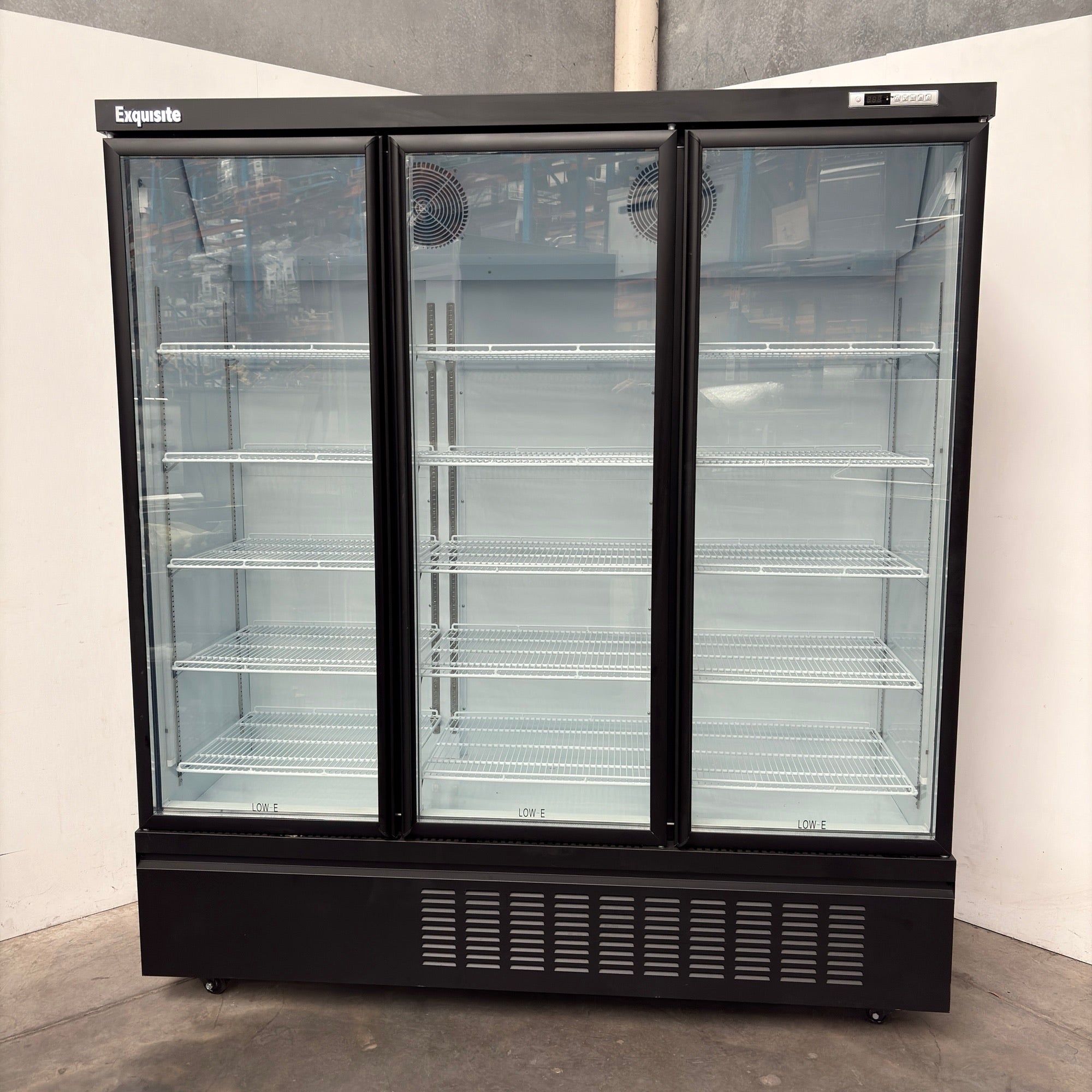 Exquisite SMC1600 Upright Fridge - 877981