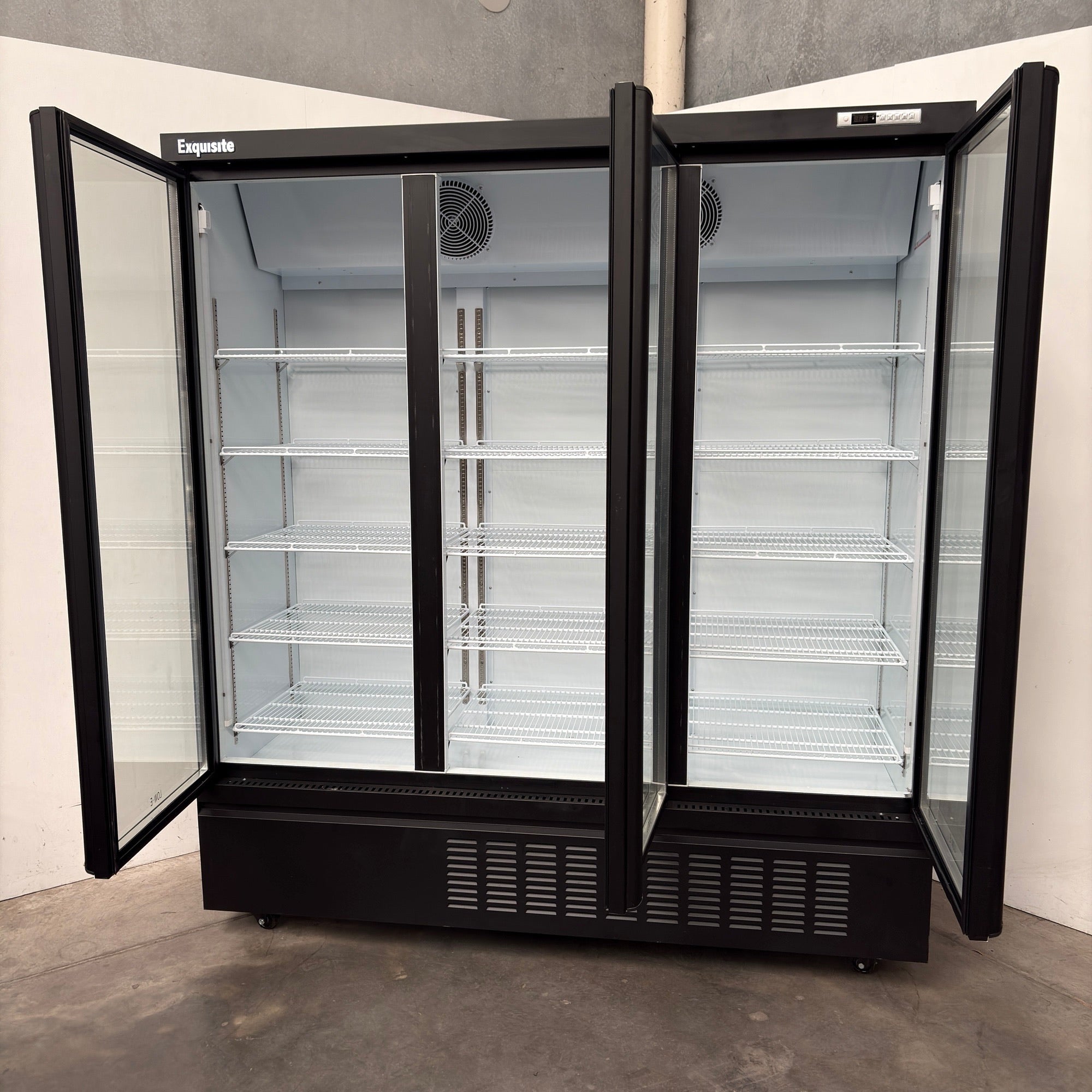 Exquisite SMC1600 Upright Fridge - 877981