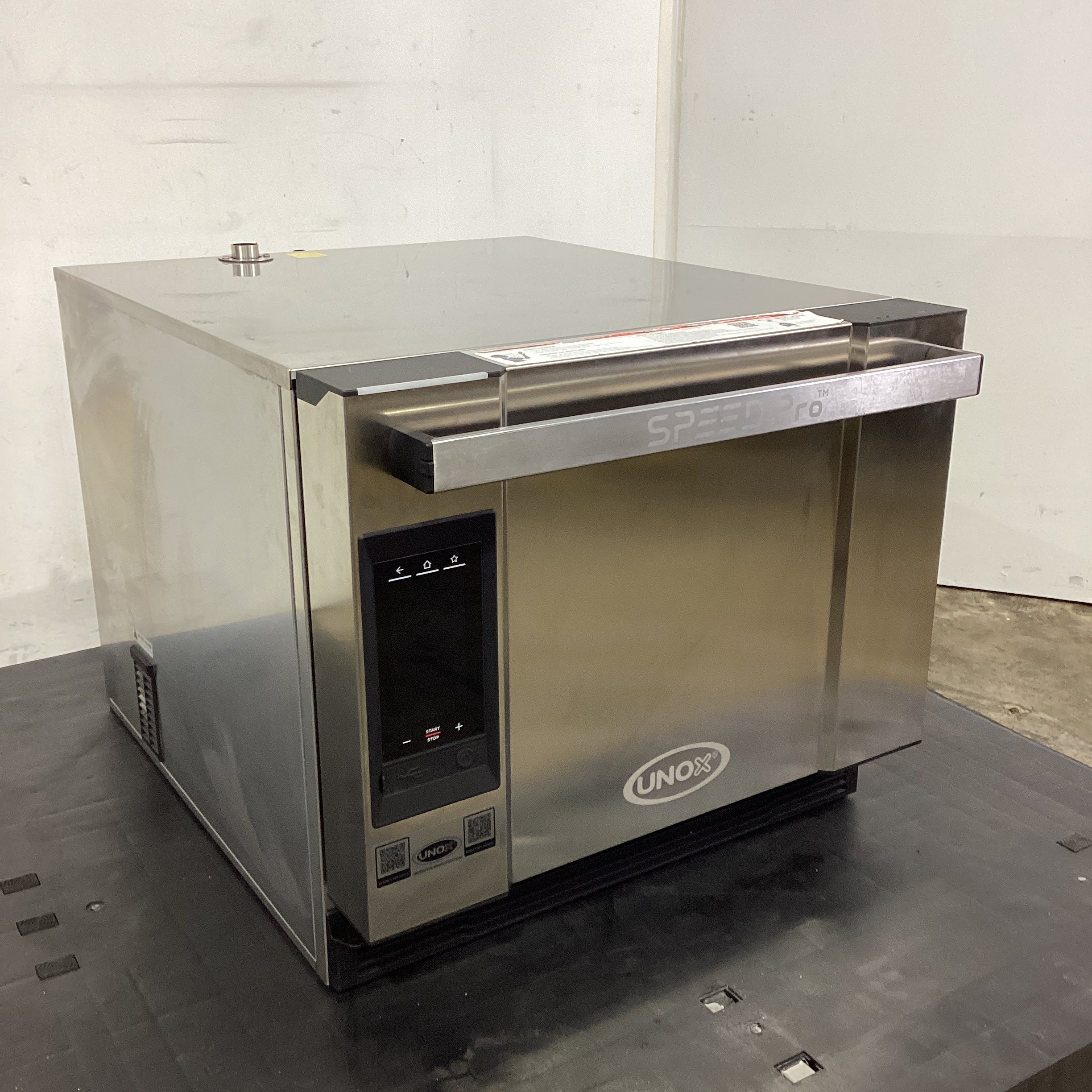 Unox XESR-03HS-MDDN Speed Oven - 878852