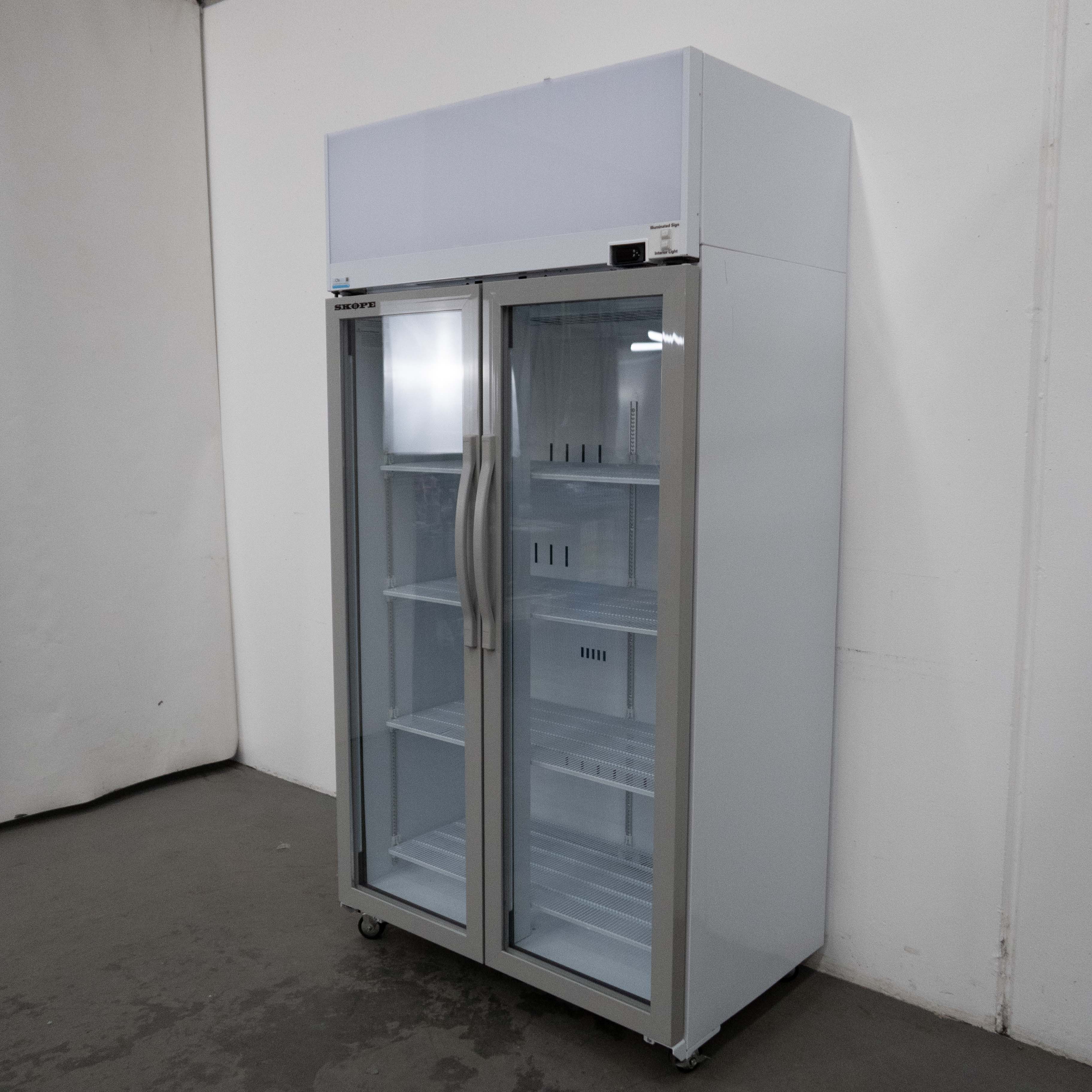 Skope TCE1000N Upright Fridge - 880792