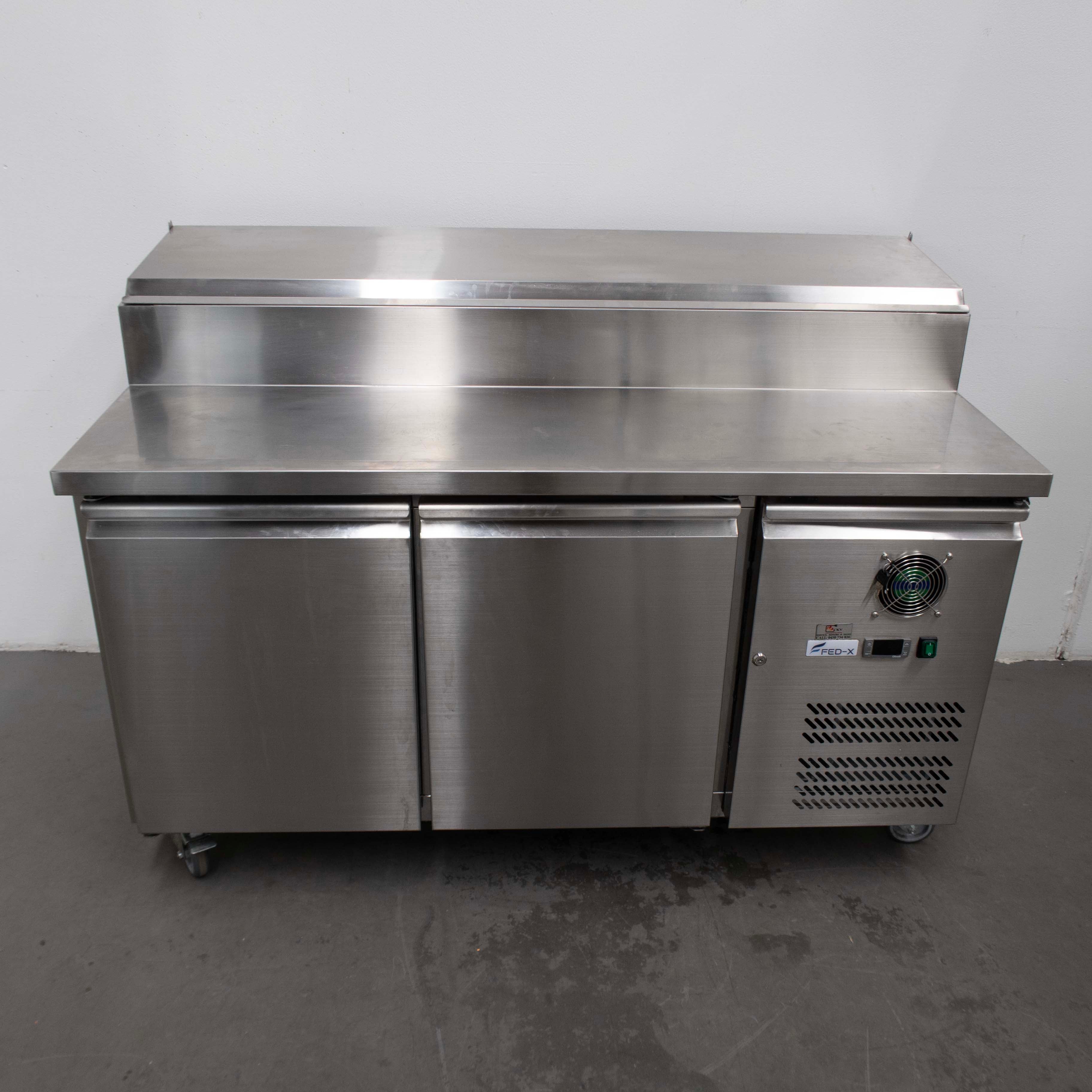 FED-X XSS8C15S2V Sandwich Prep Bench - 881112