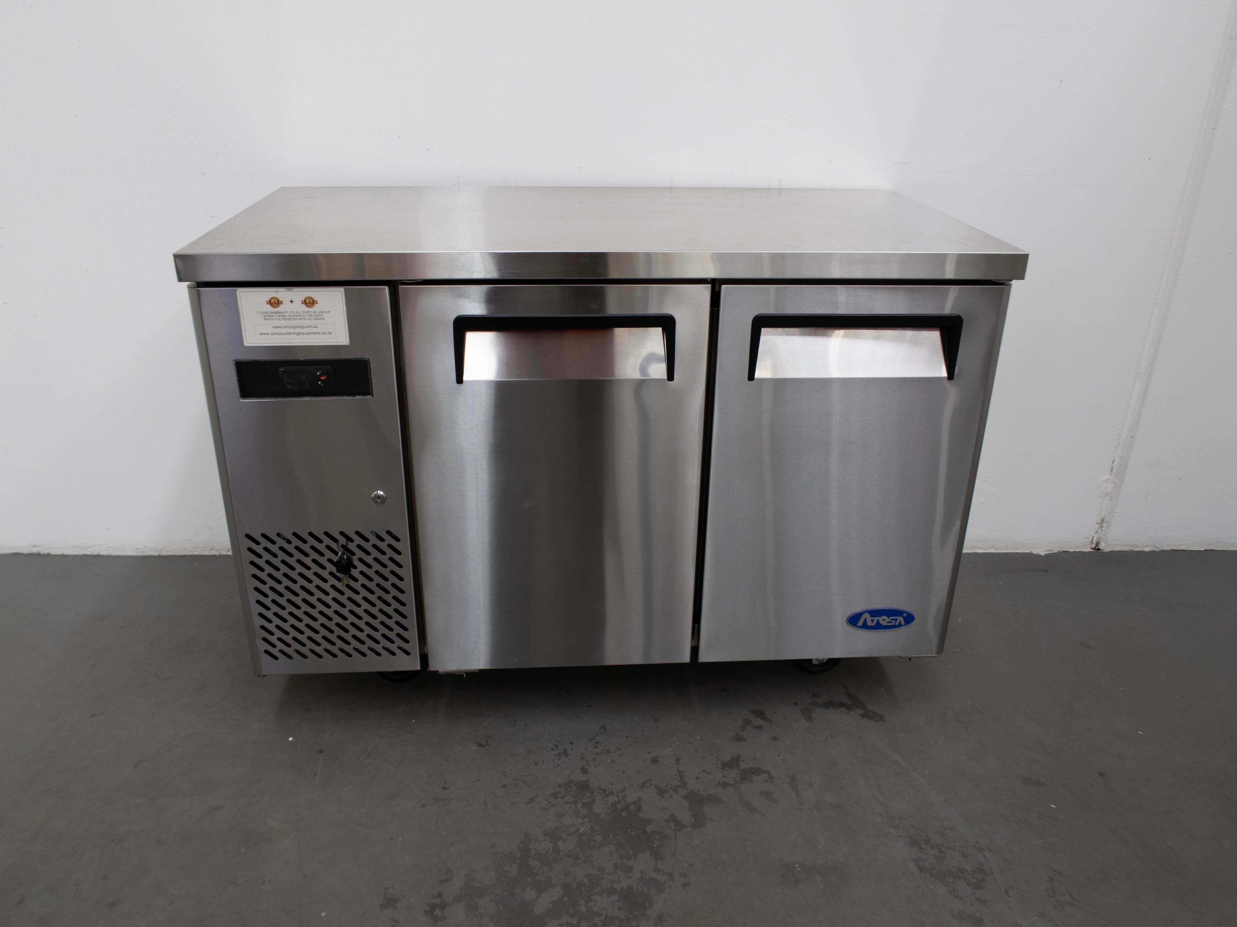 Atosa YPF9020GR Undercounter Fridge - 881640