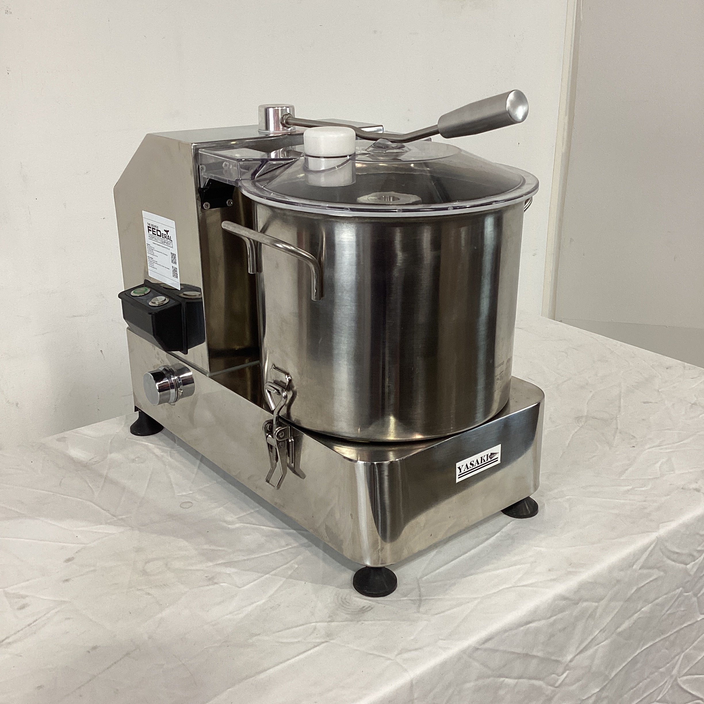 Federal HR-9 Food Processor - 882158