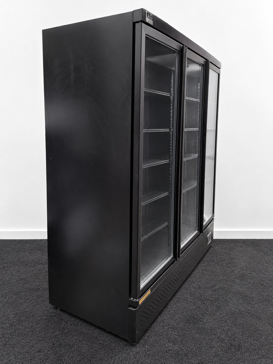 AG Equipment FSB1500 Upright Display Freezer - 882711