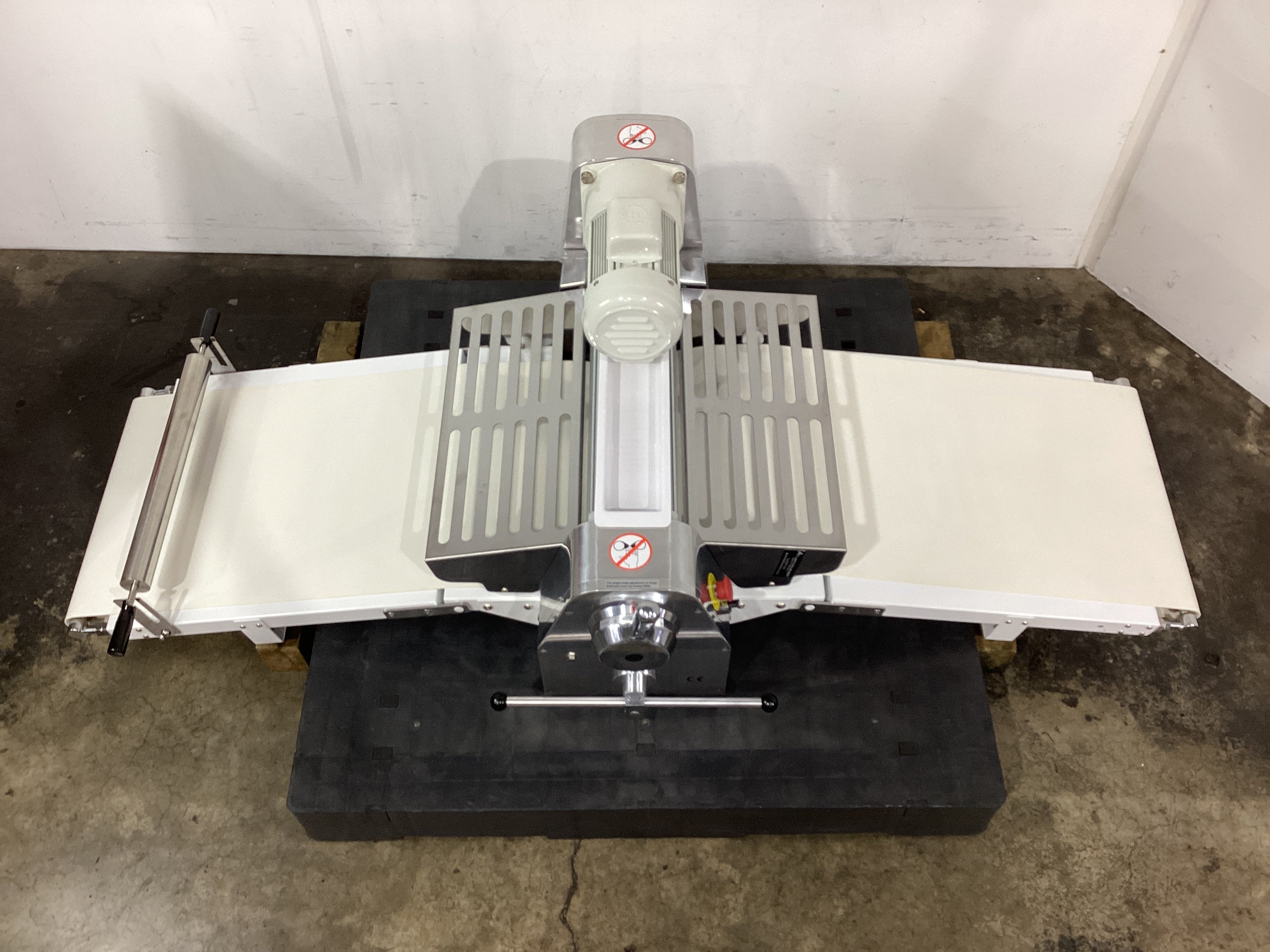 FED JDR-520B Pastry Sheeter - 883079