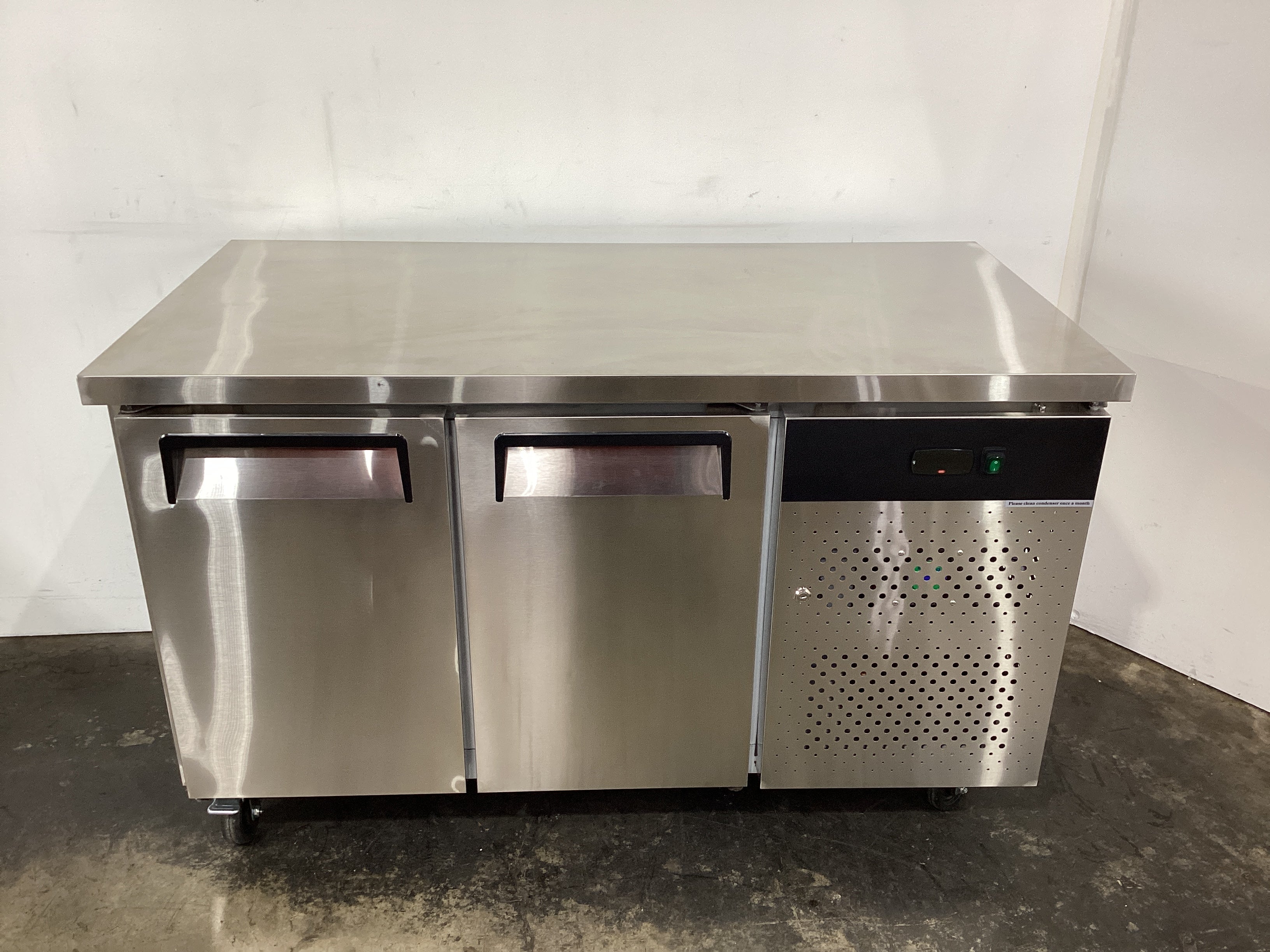 AG Equipment GNX2100TN Undercounter Fridge - 883690