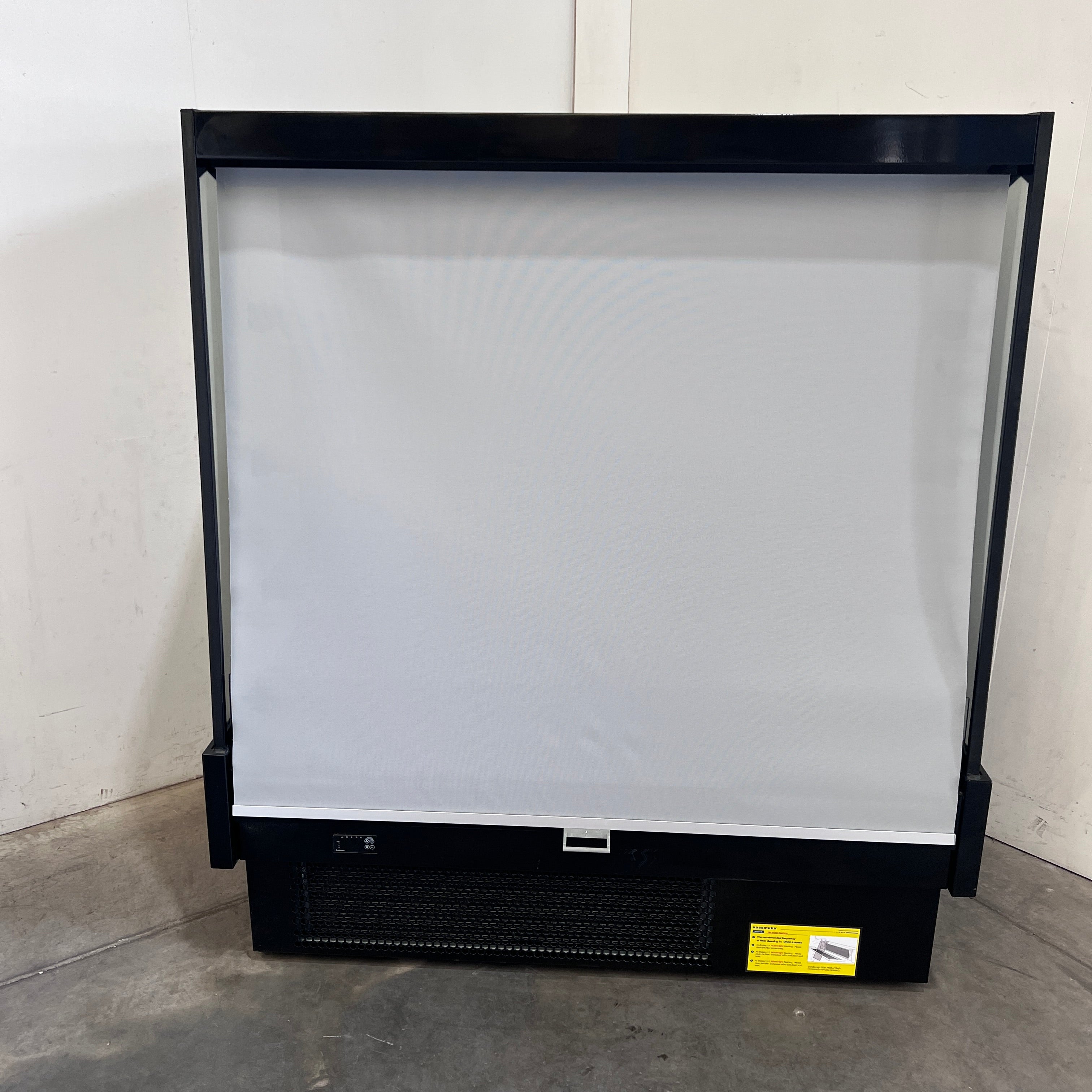 Hussmann SGN152S-2 Self Contained Open Front Semi Vertical Chiller - 885341