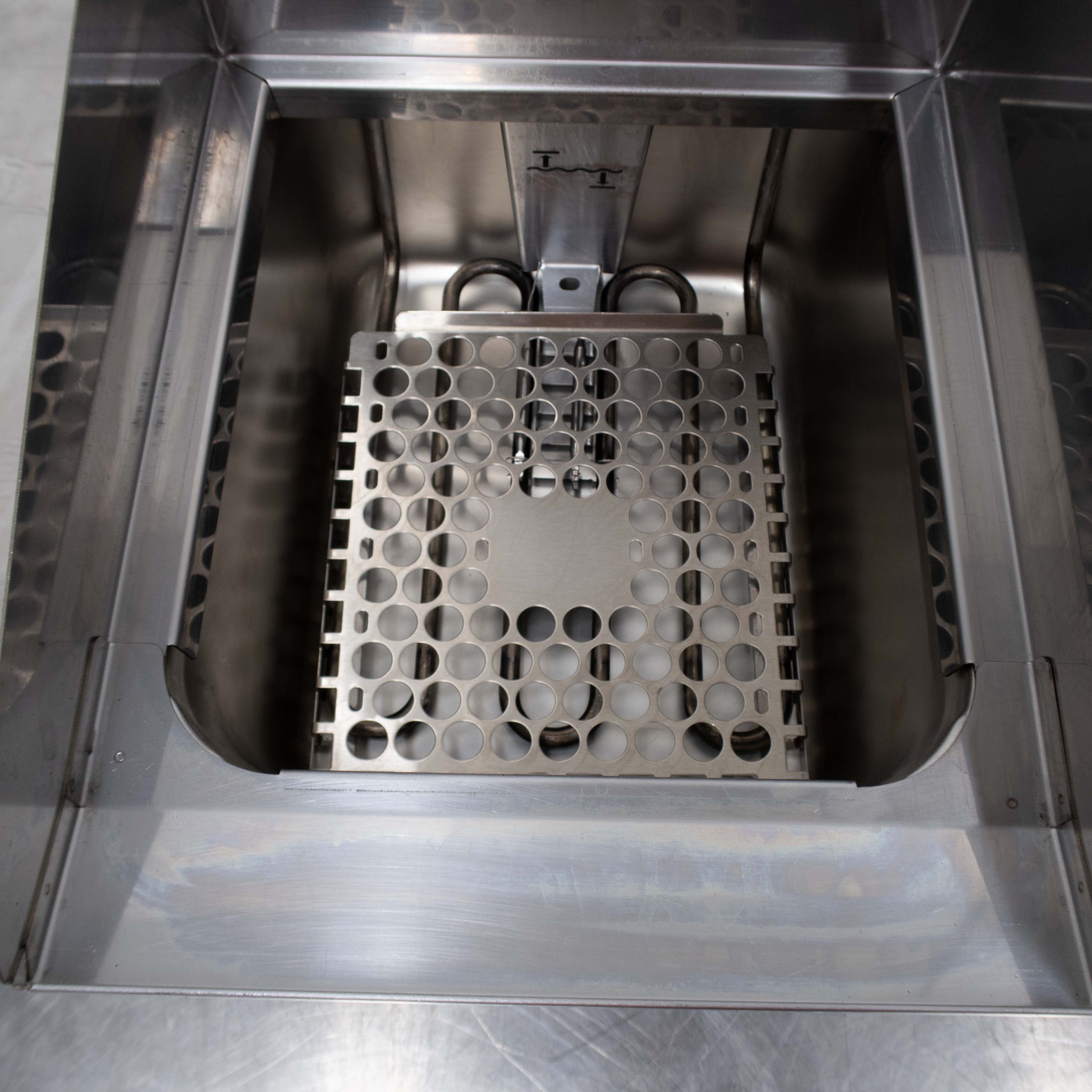 Roband FR15 Countertop Fryer - 885441