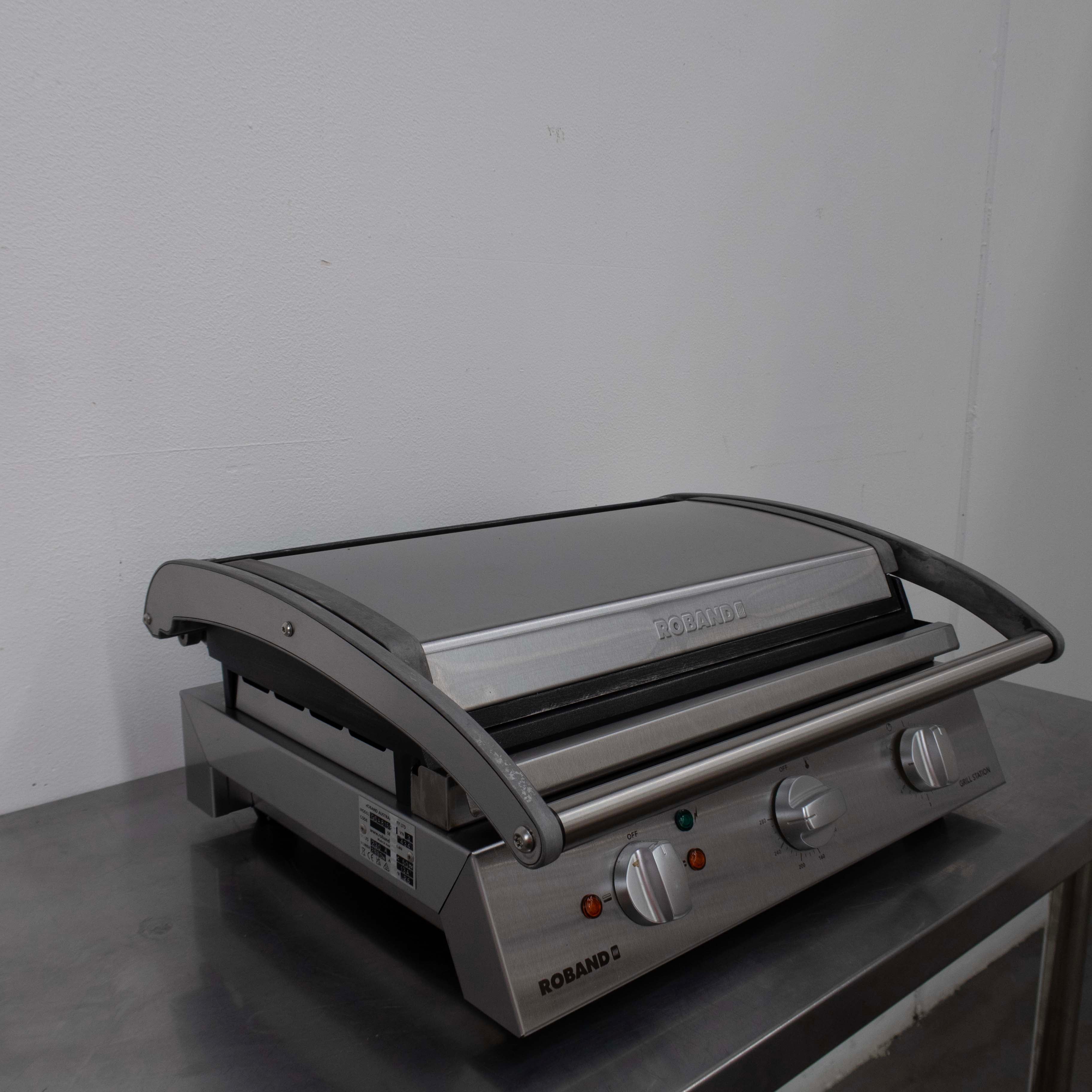 Roband GSA815R Grill Station - 889199