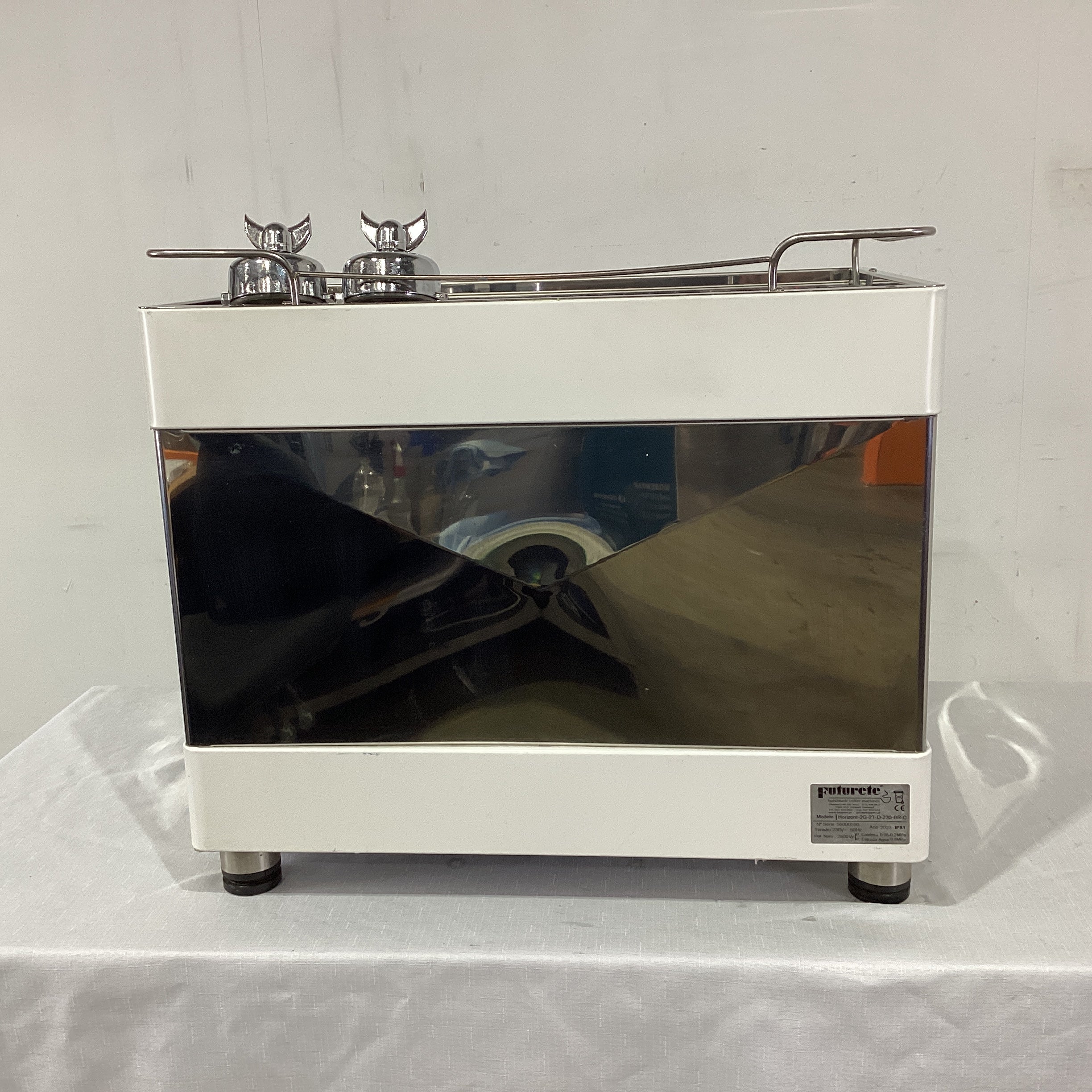 Futurete Horizont 2 Group Coffee Machine - 890965