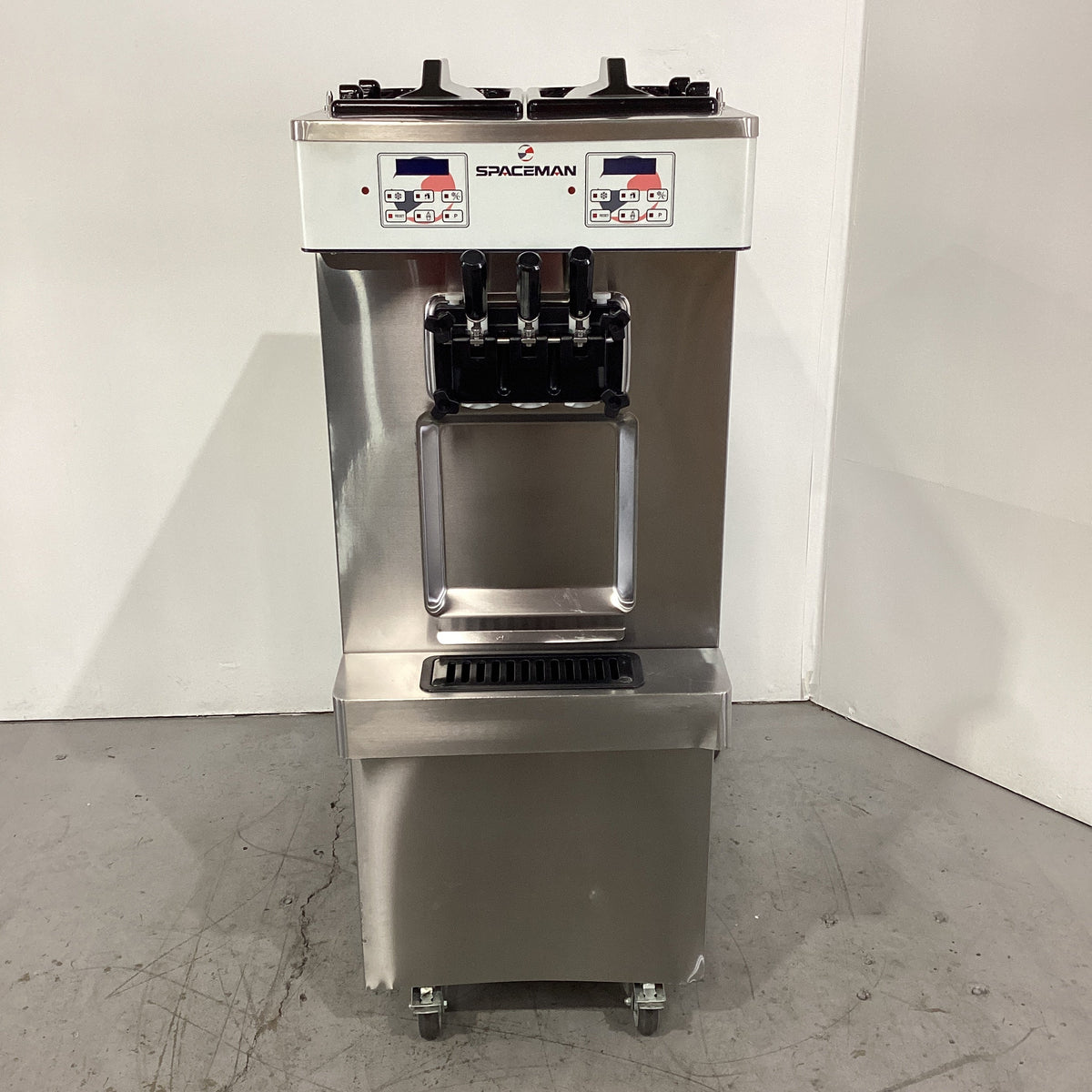 Spaceman 6250-C Soft Serve Machine - 891797