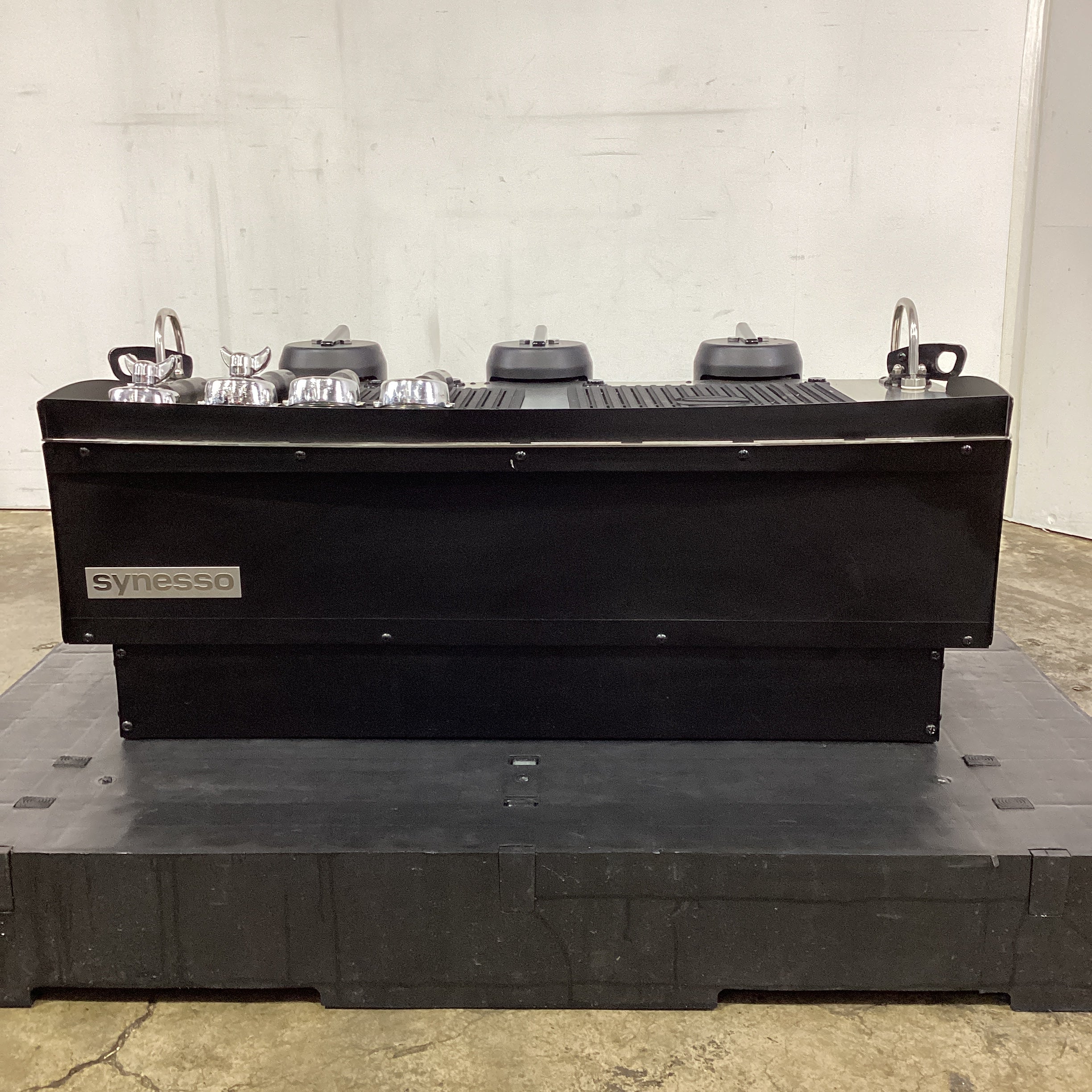 Synesso S300 3 Group Coffee Machine - 891855