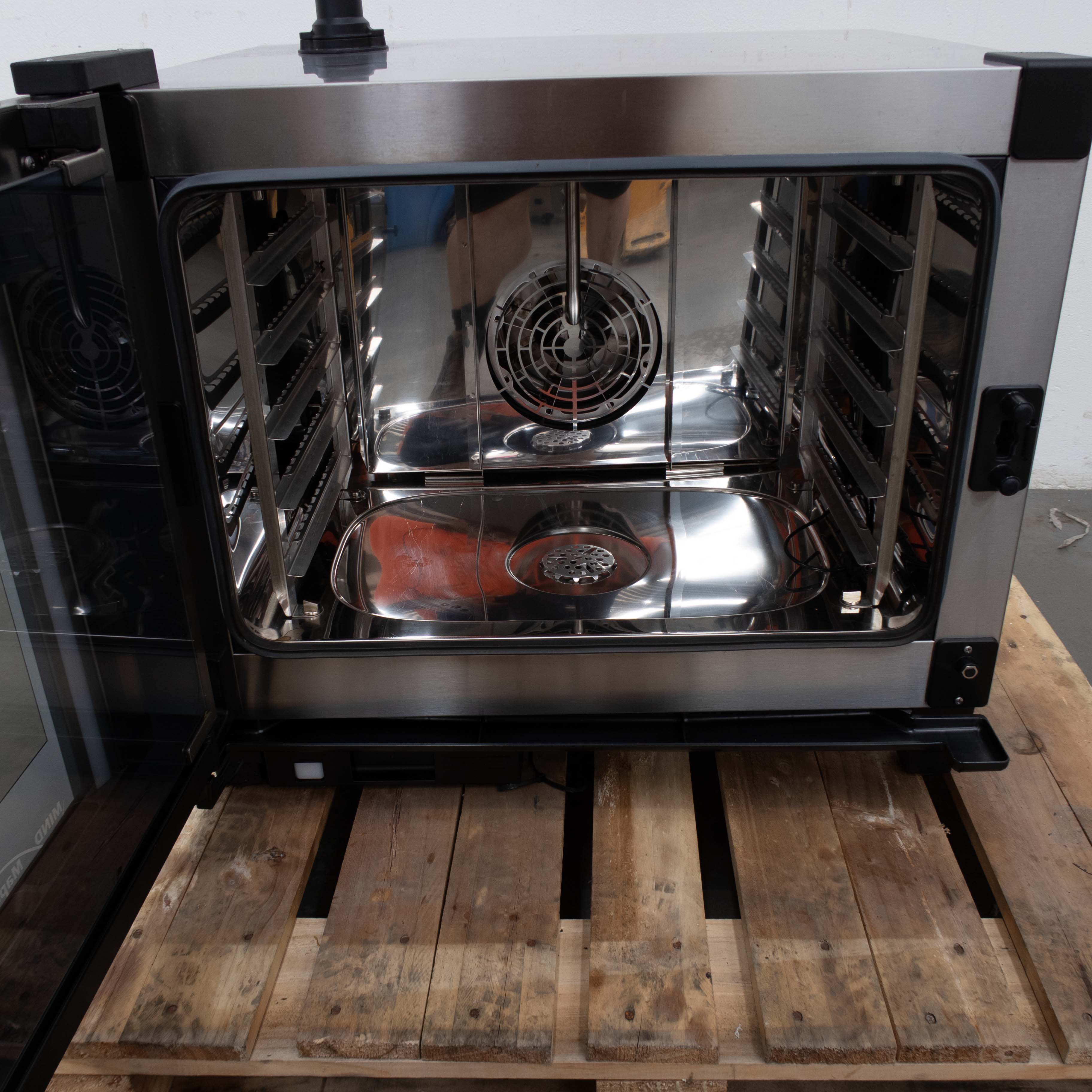 Unox XEVC-0511-E1RM-LP Combi Oven - 893531