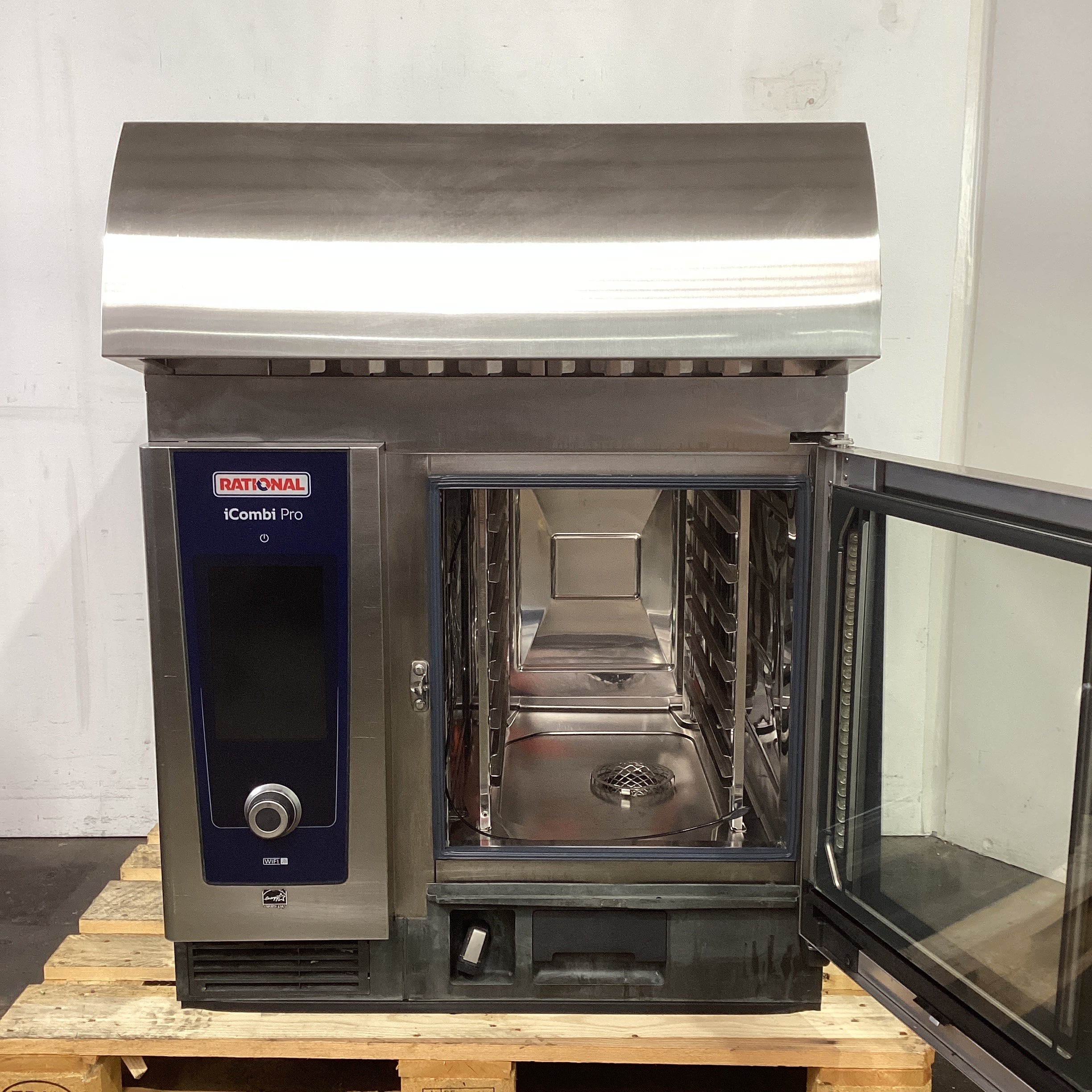 Rational LM100BE Combi Oven + LMZ100BE.DAA Exhaust Hood Canopy - 893556