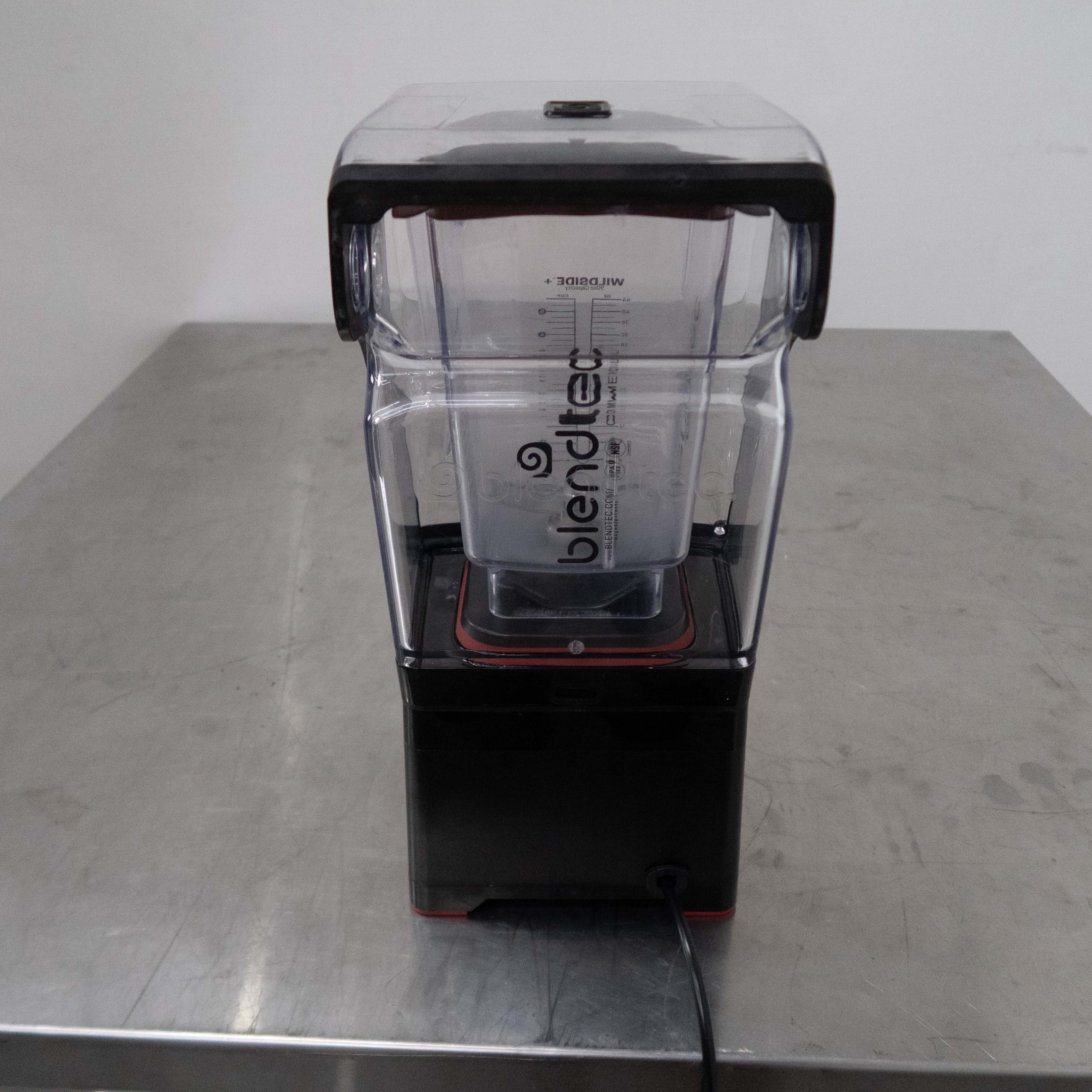 Blendtec Stealth 885 Blender - 895108