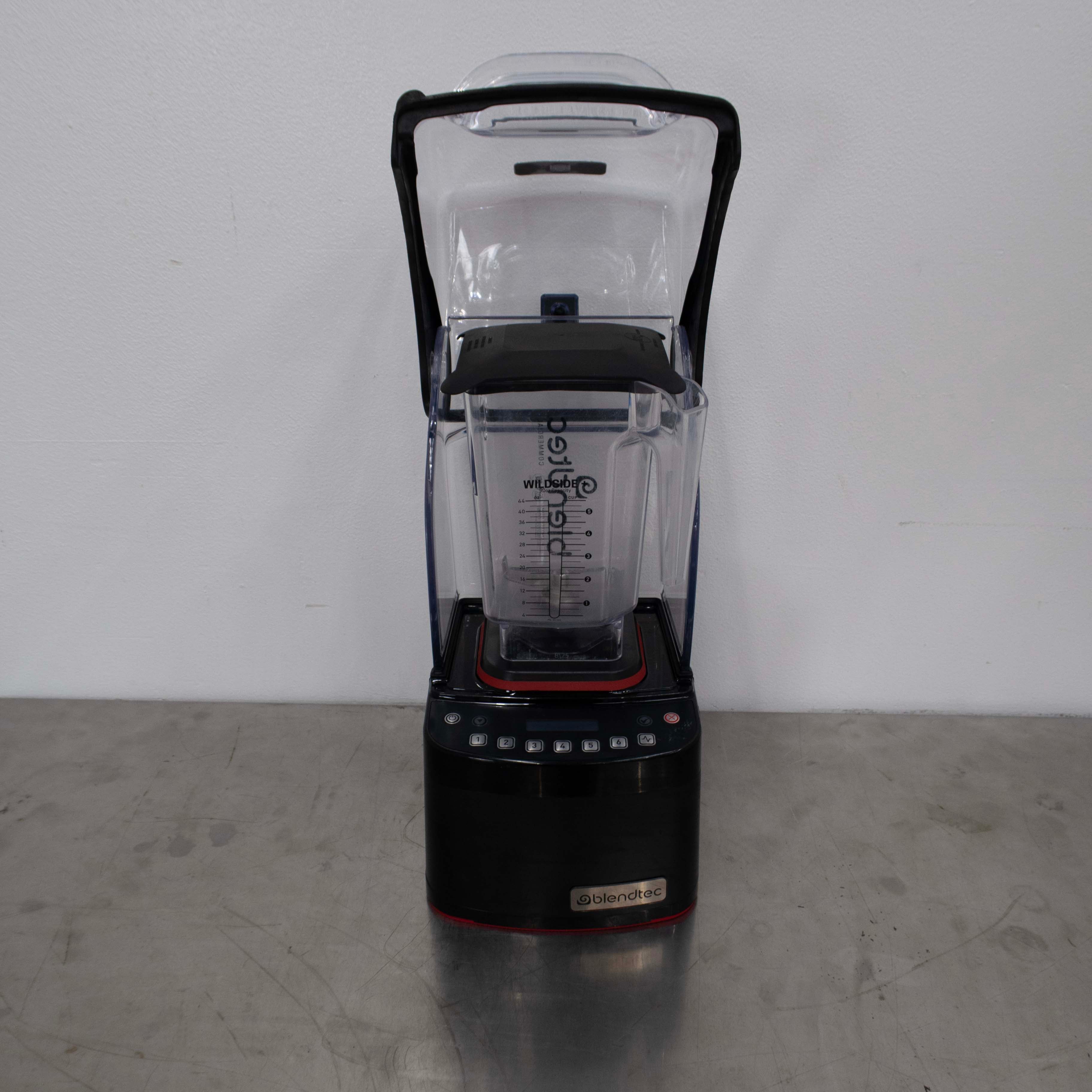 Blendtec Stealth 885 Blender - 895108