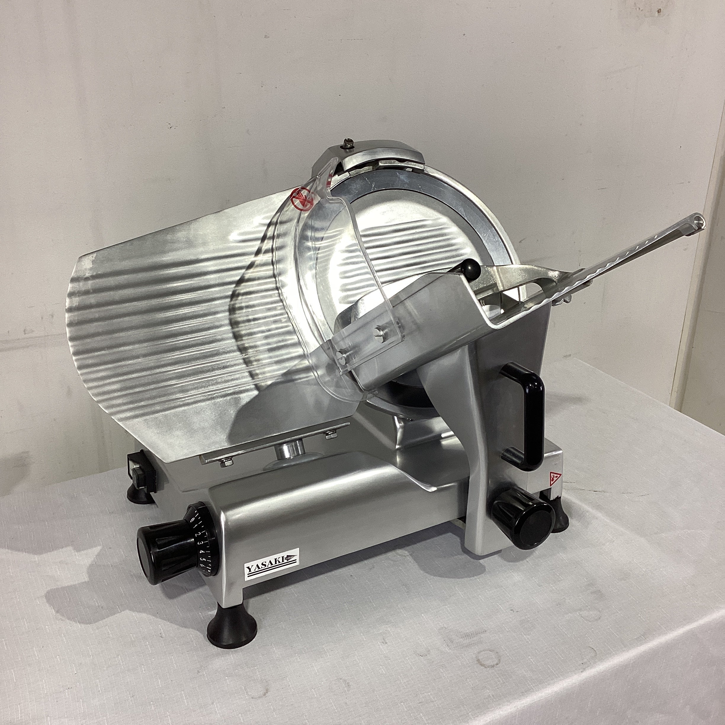 Yasaki HBS-300 Deli Slicer - 895279