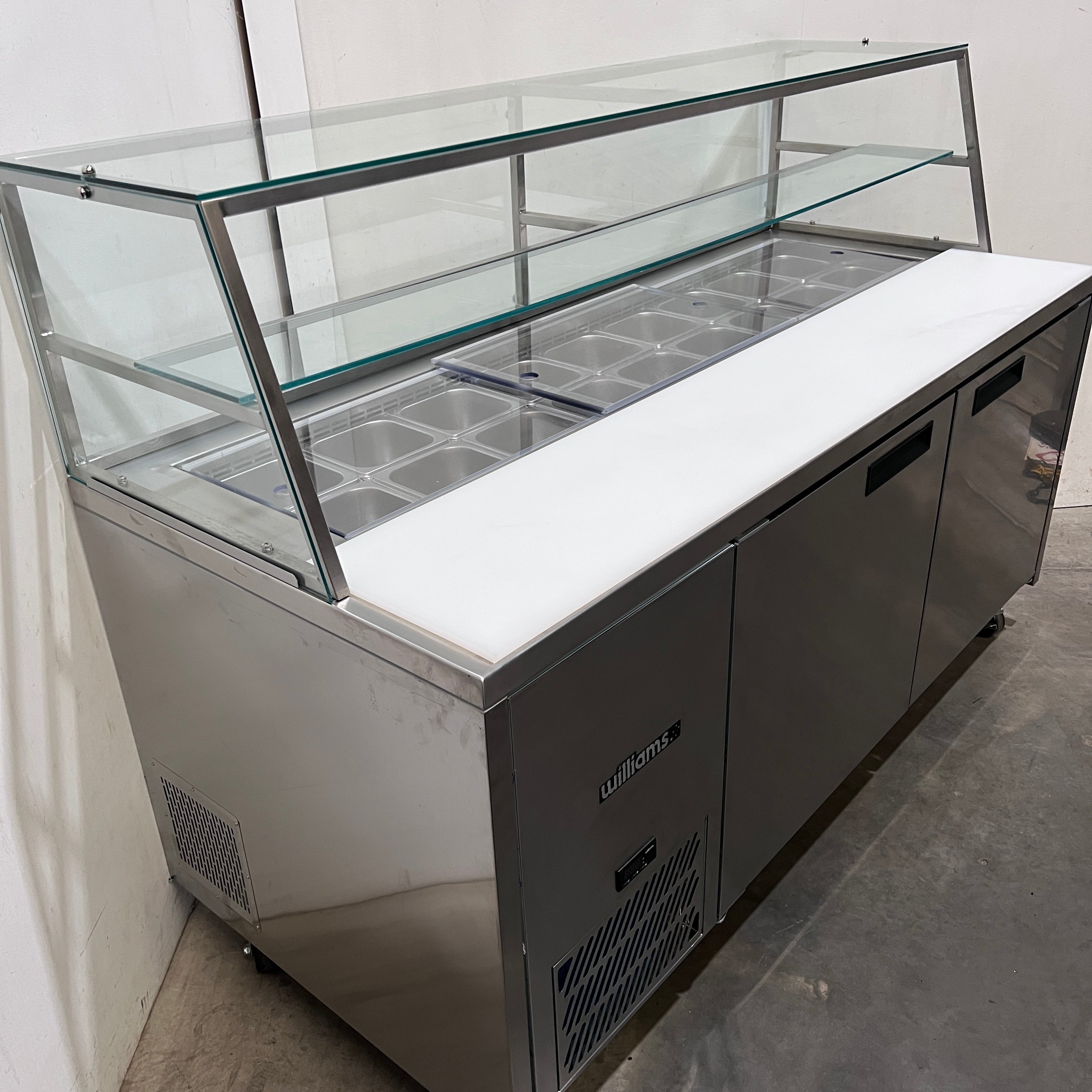 Williams HJ2SCBA Sandwich Prep Fridge - 895351
