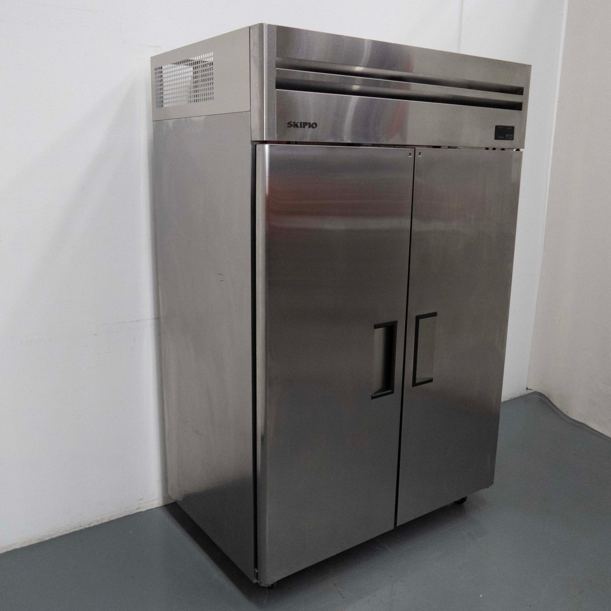 Skipio SRT45-2 Upright Fridge - 895785