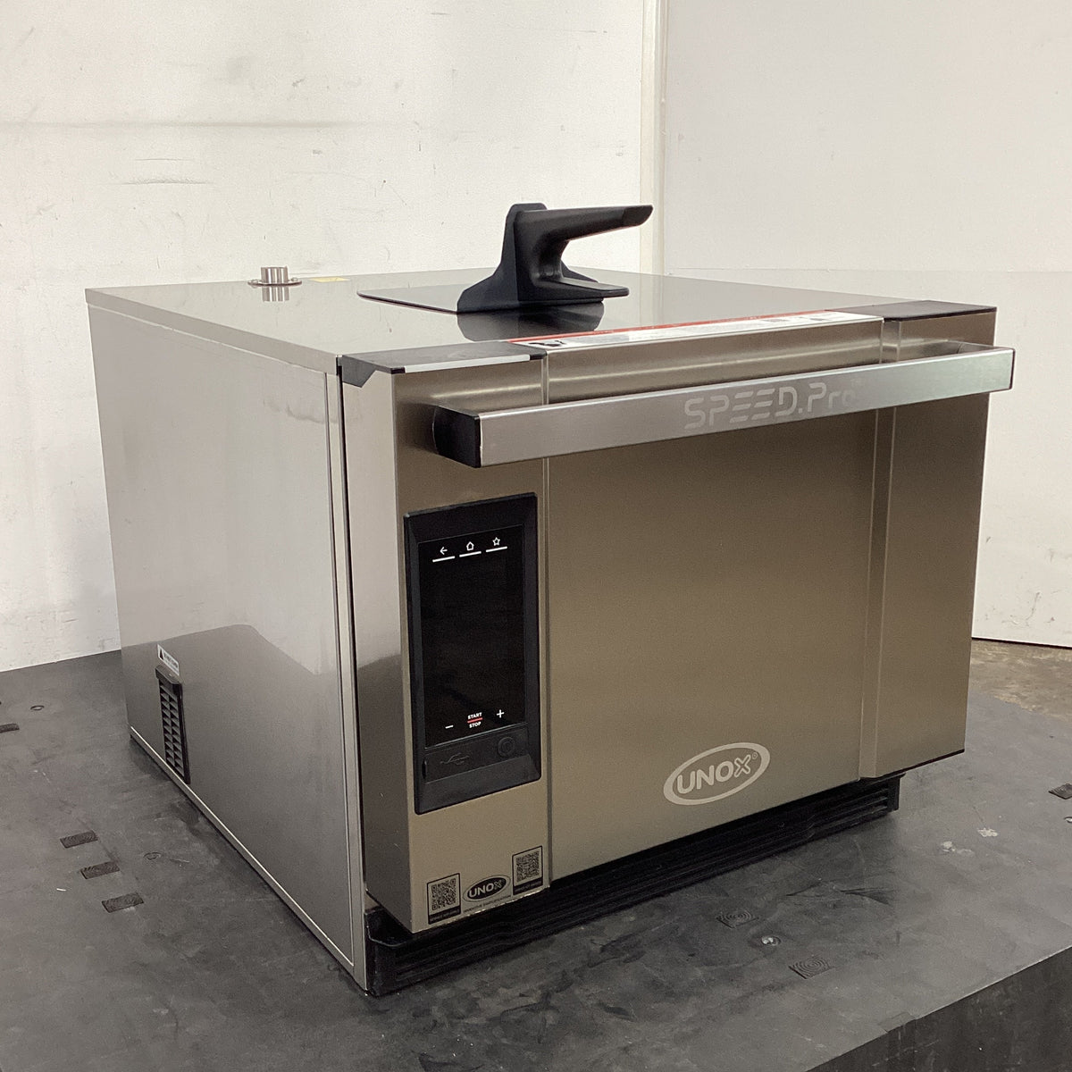 Unox XESR-03HS-EDDN Speed Oven - 897847