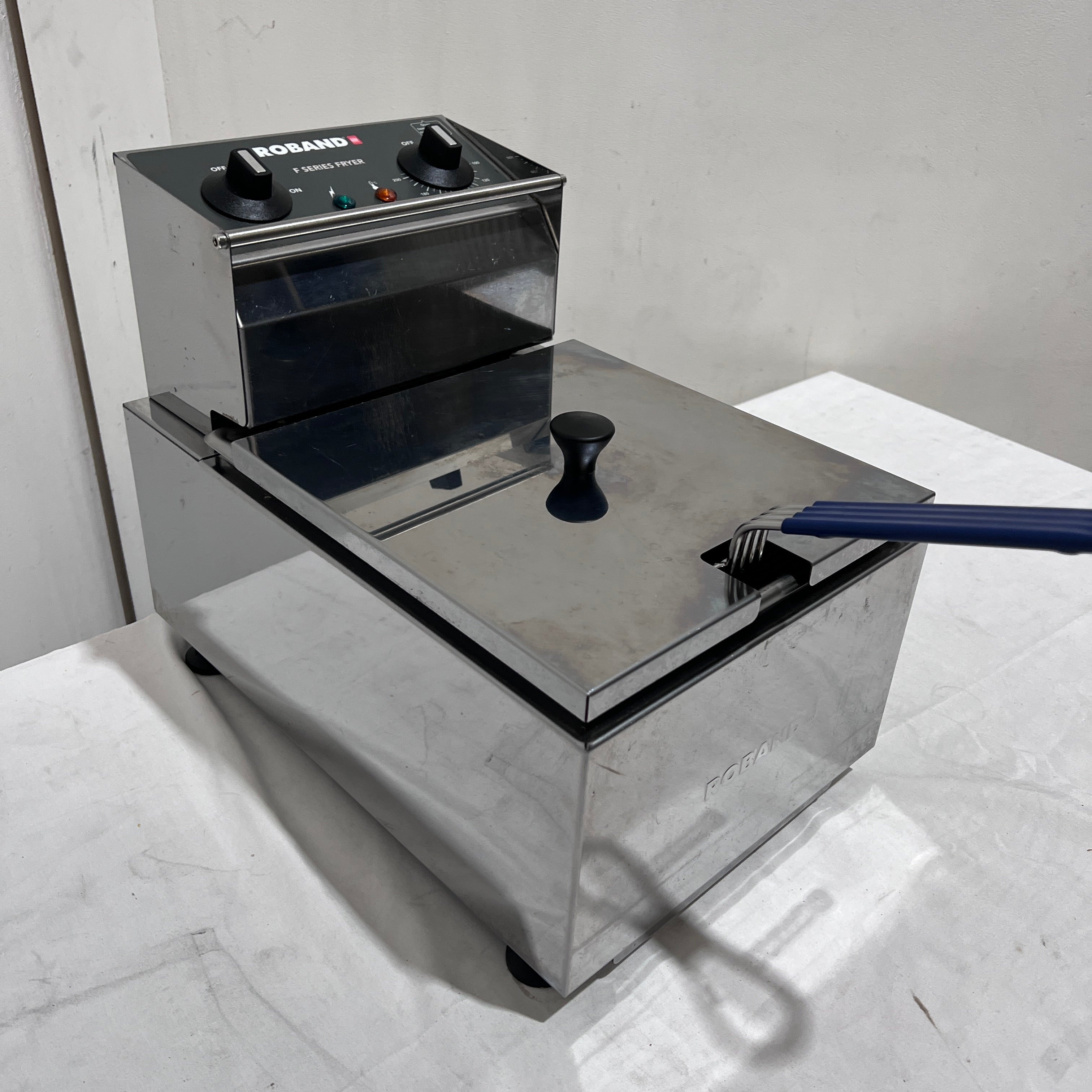 Roband F15 Countertop Fryer - 898128