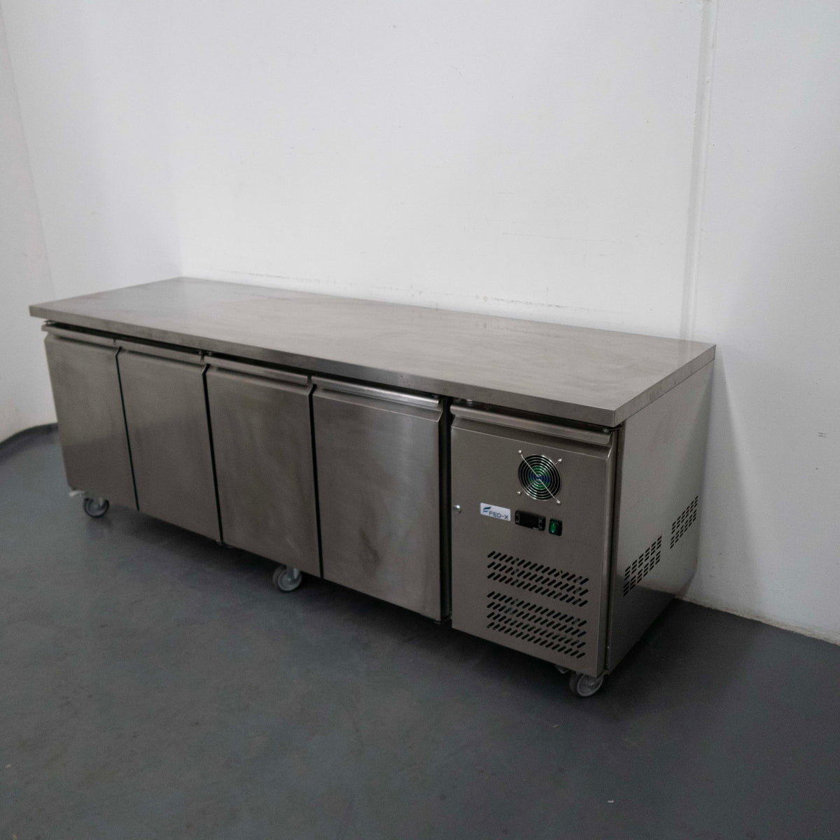 Fed-X XUB7C22S4V Undercounter Fridge - 898176